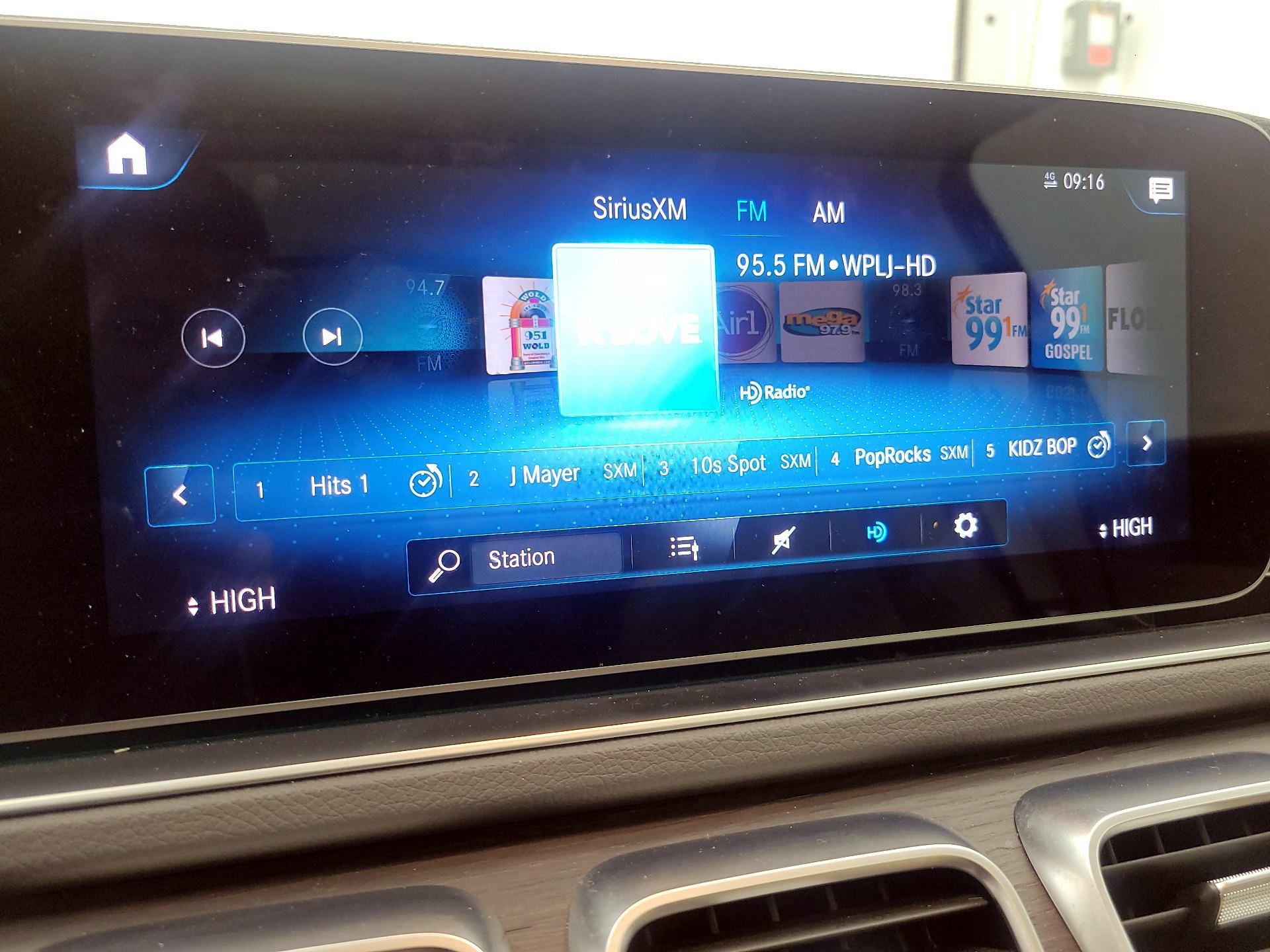 Thumbnail: 2020 Mercedes-Benz GLS - 16