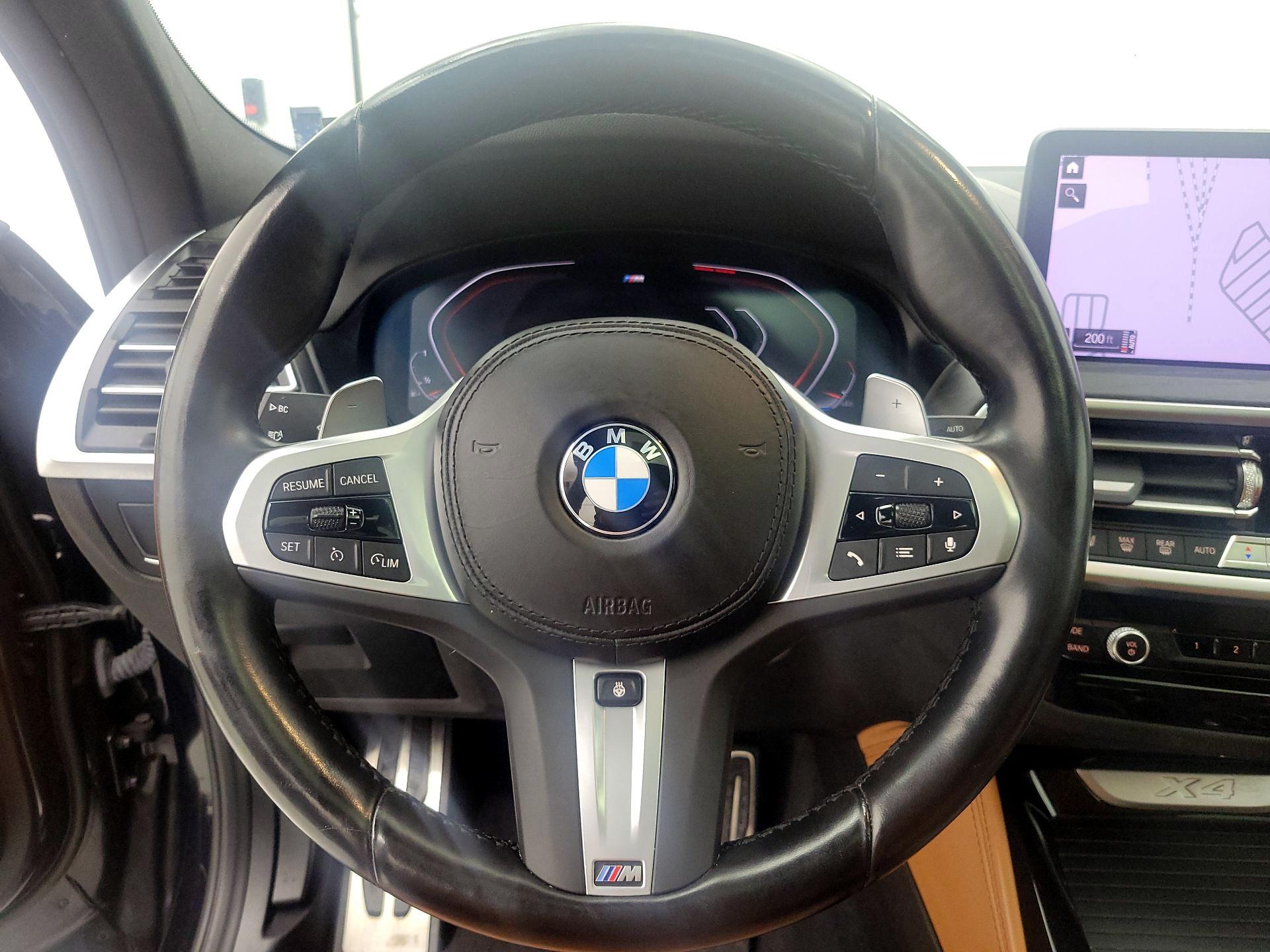 Thumbnail: 2023 BMW X4 - 10