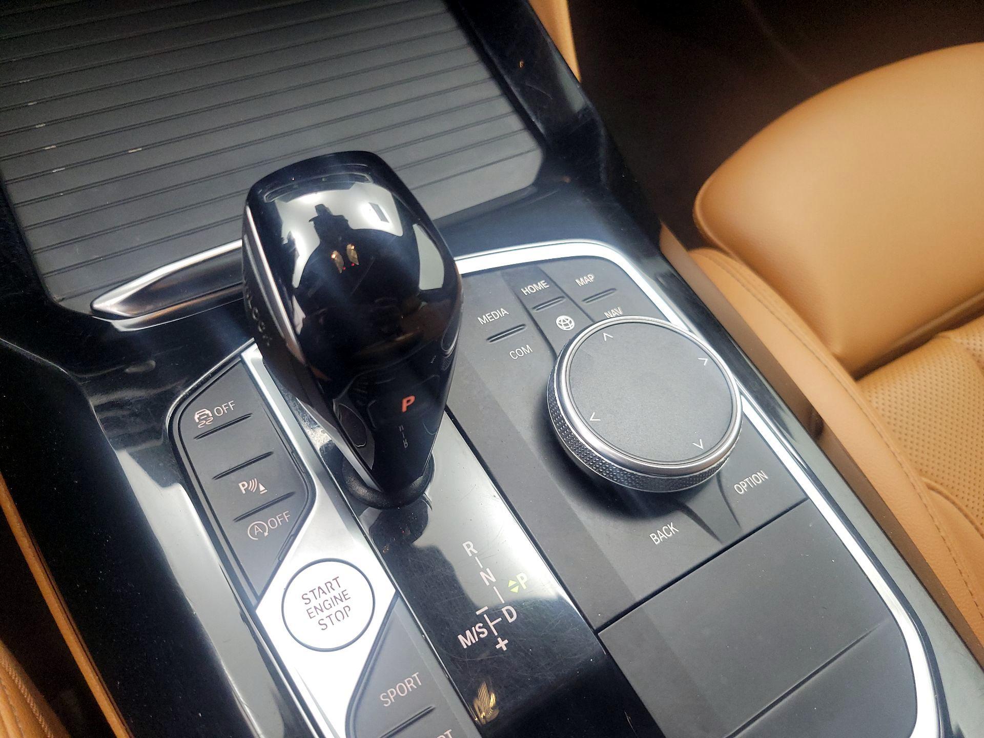 Thumbnail: 2023 BMW X4 - 18