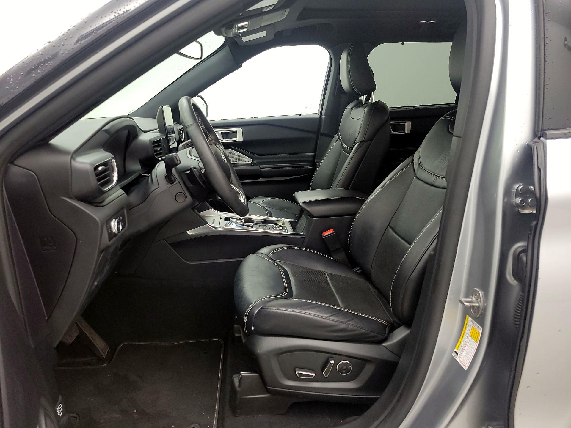 Thumbnail: 2020 Ford Explorer - 11