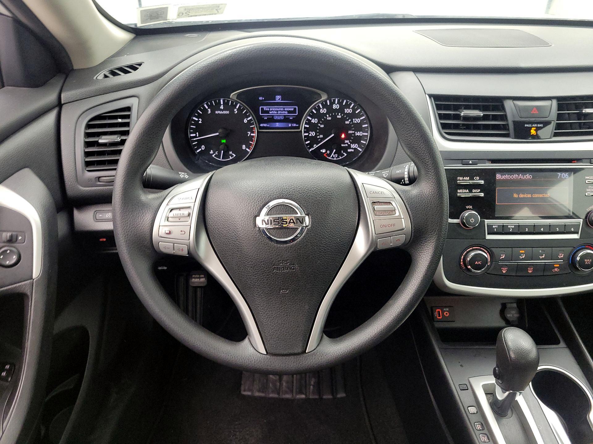 Thumbnail: 2018 Nissan Altima - 10