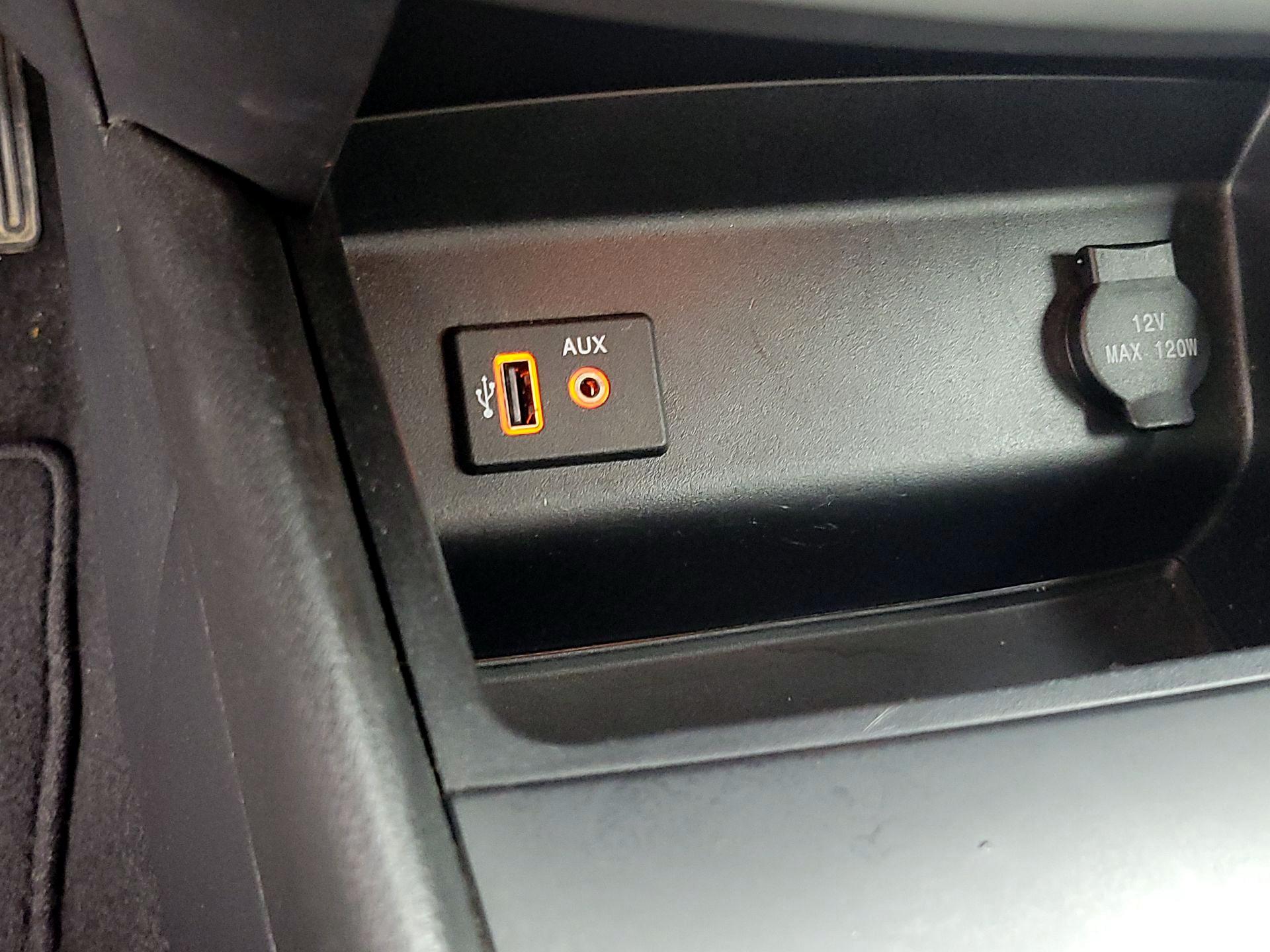 Thumbnail: 2018 Nissan Altima - 18