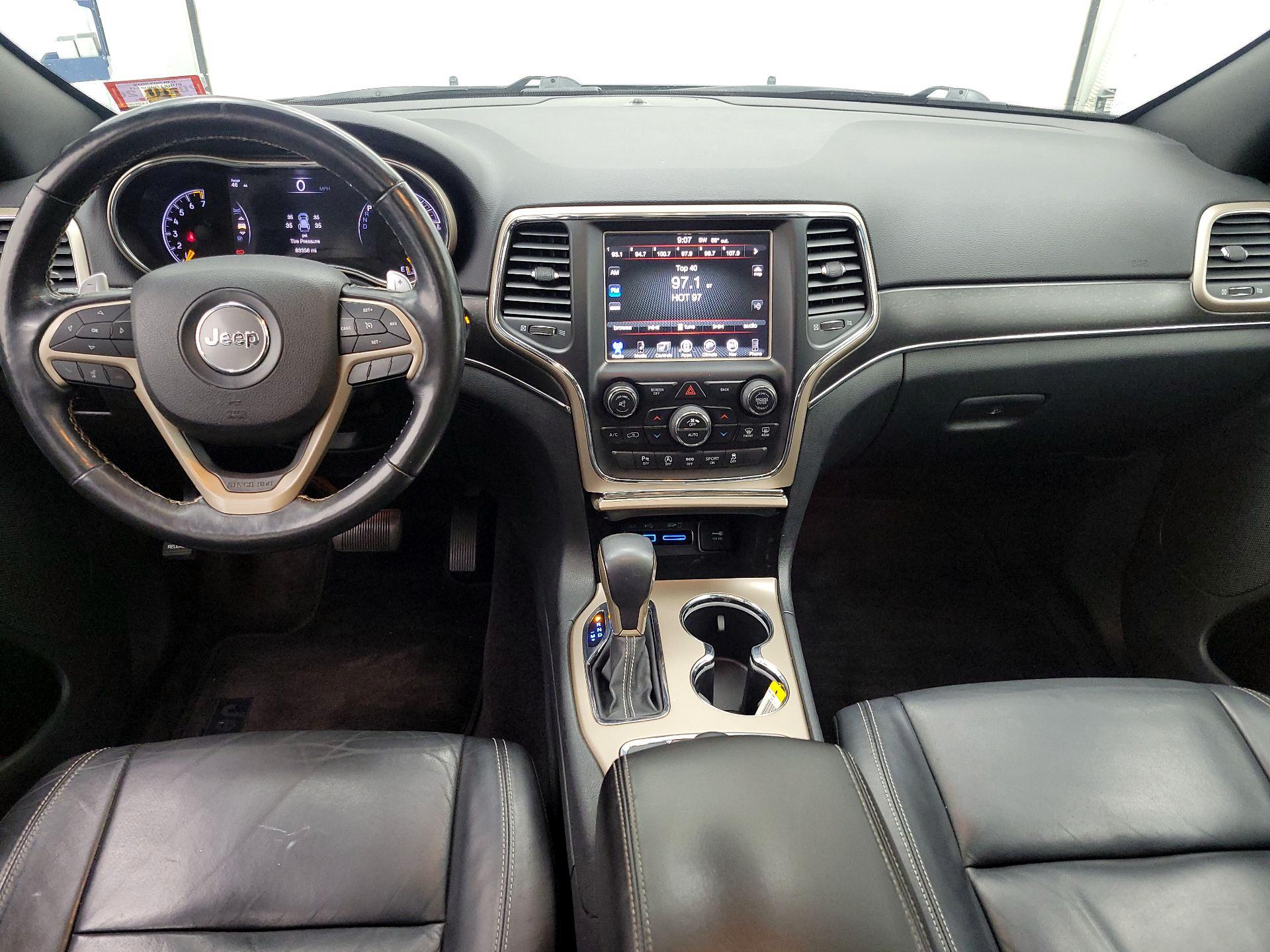 Thumbnail: 2017 Jeep Grand Cherokee - 9