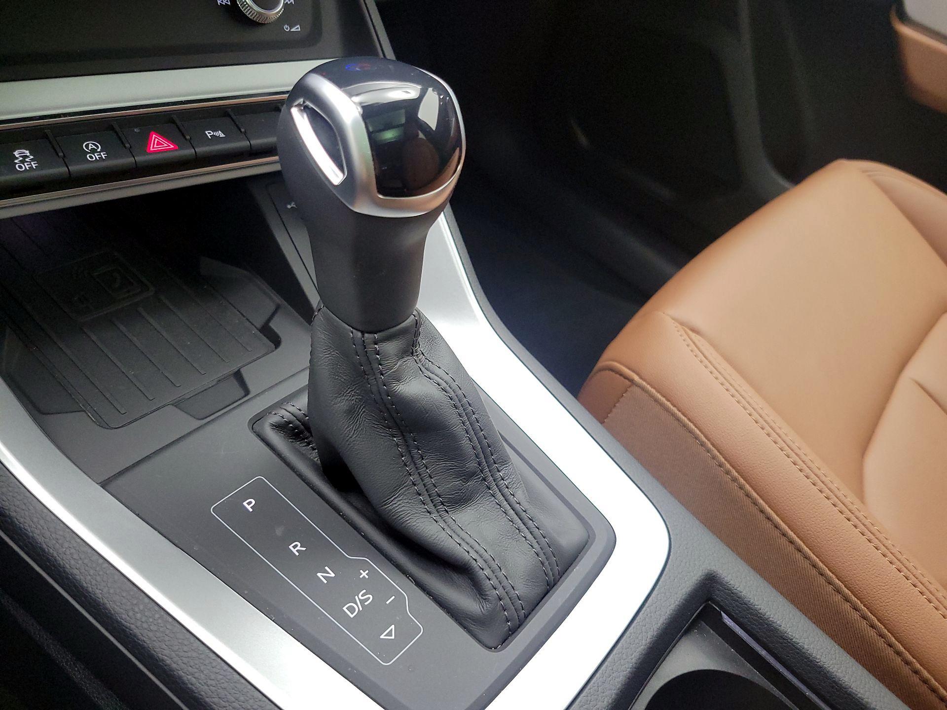 Thumbnail: 2024 Audi Q3 - 17