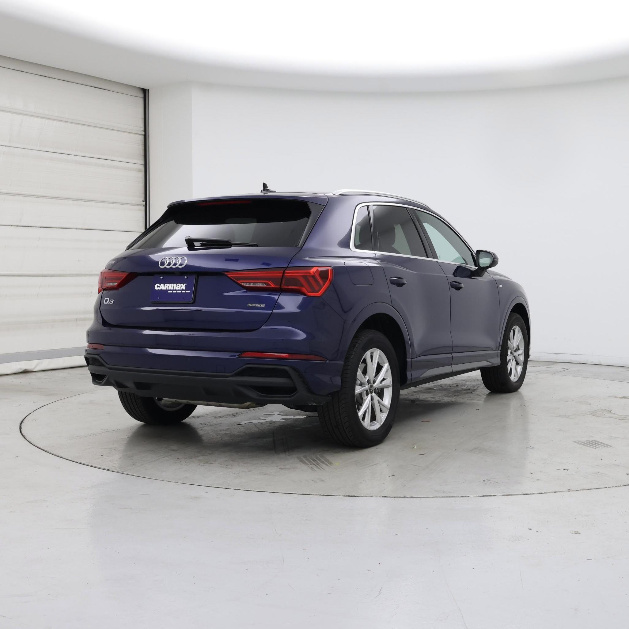 Thumbnail: 2024 Audi Q3 - 8