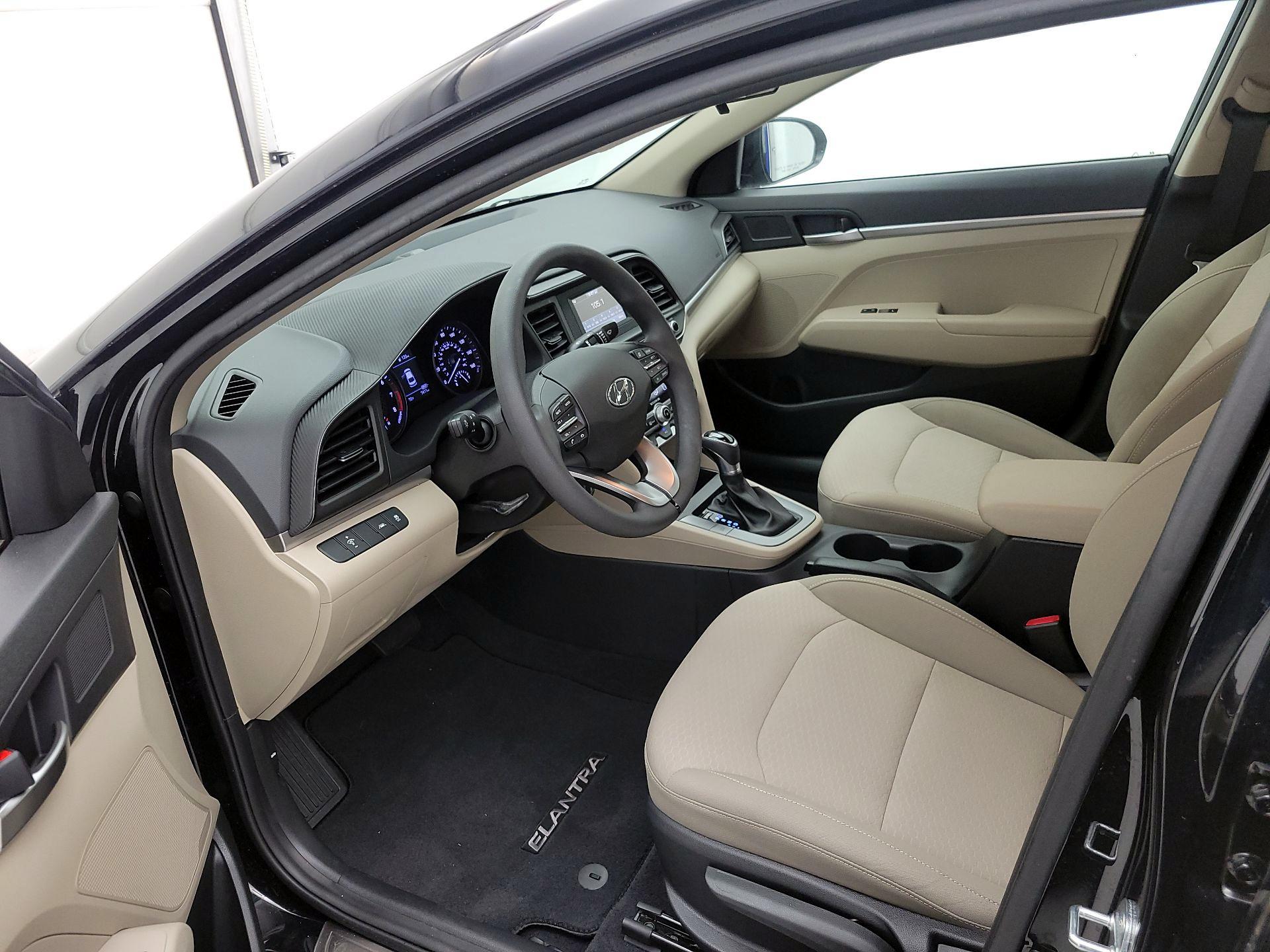 Thumbnail: 2020 Hyundai Elantra - 11