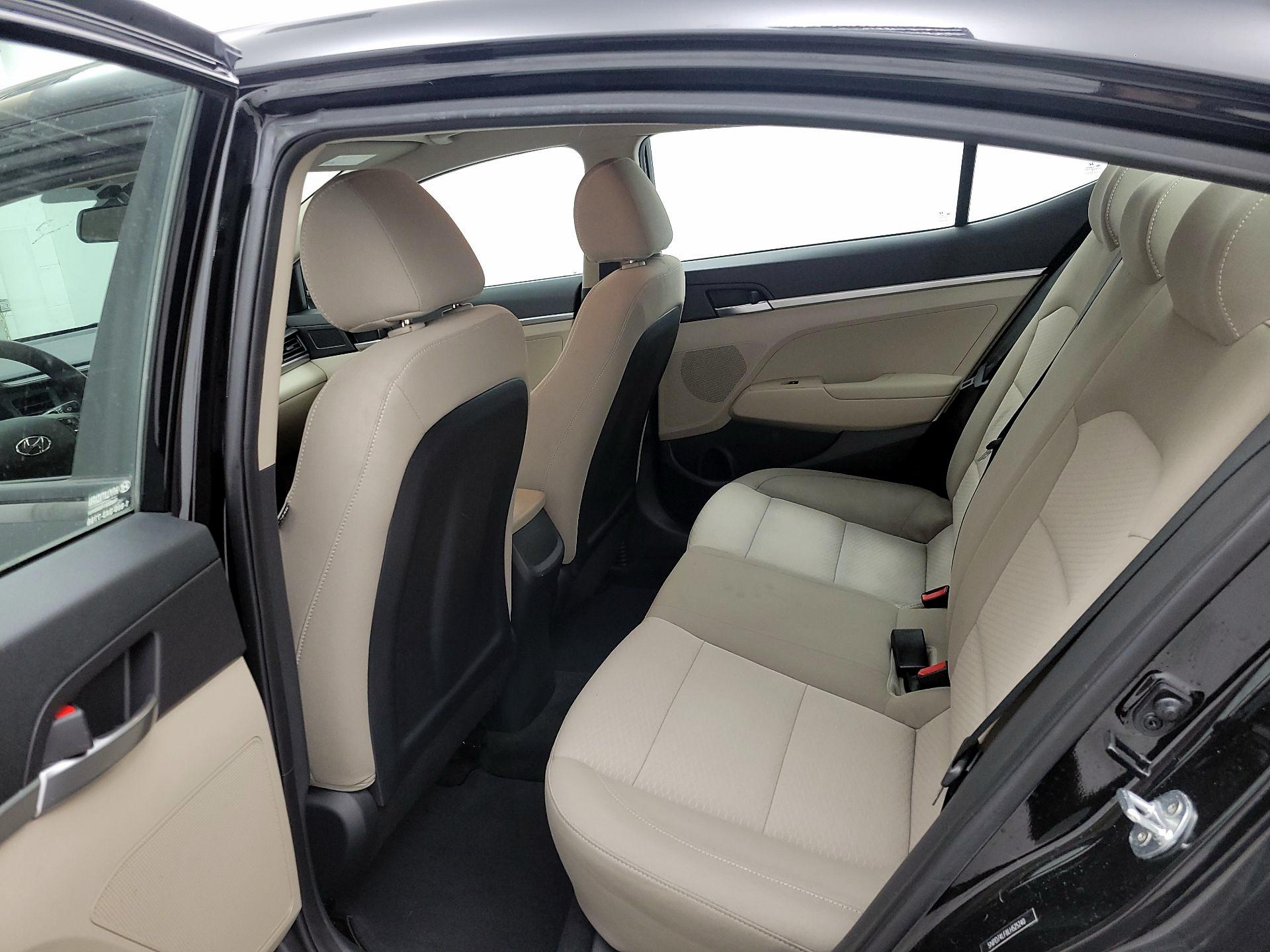 Thumbnail: 2020 Hyundai Elantra - 19