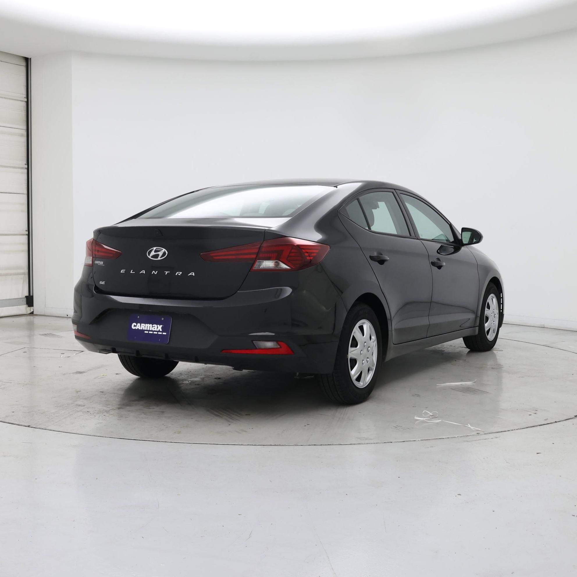 Thumbnail: 2020 Hyundai Elantra - 8