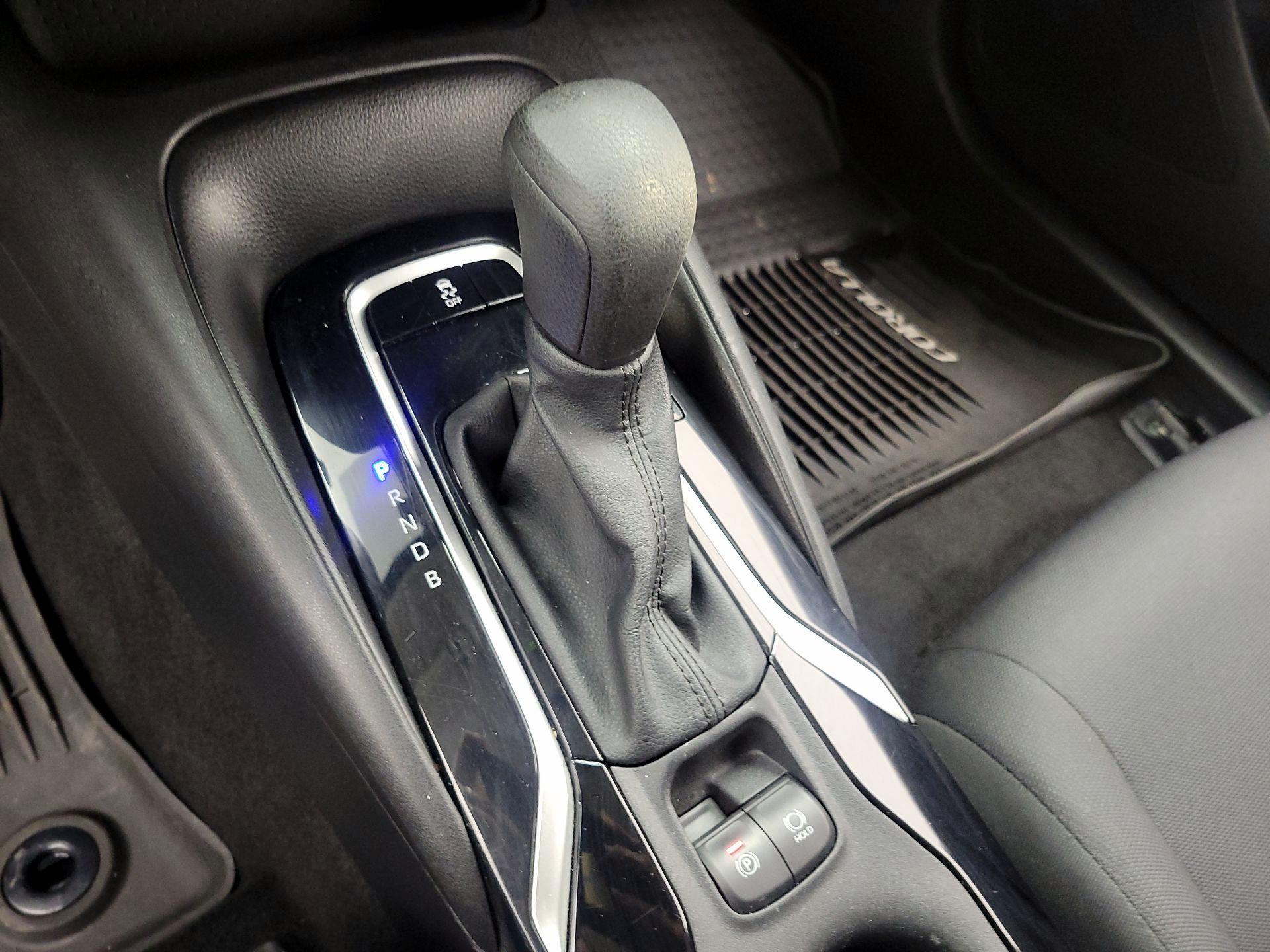 Thumbnail: 2021 Toyota Corolla - 17