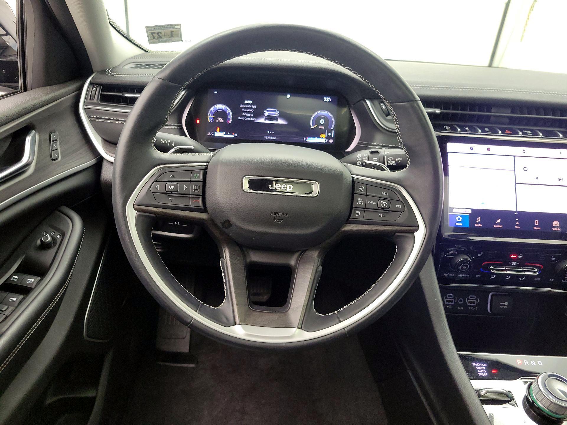 Thumbnail: 2022 Jeep Grand Cherokee - 10