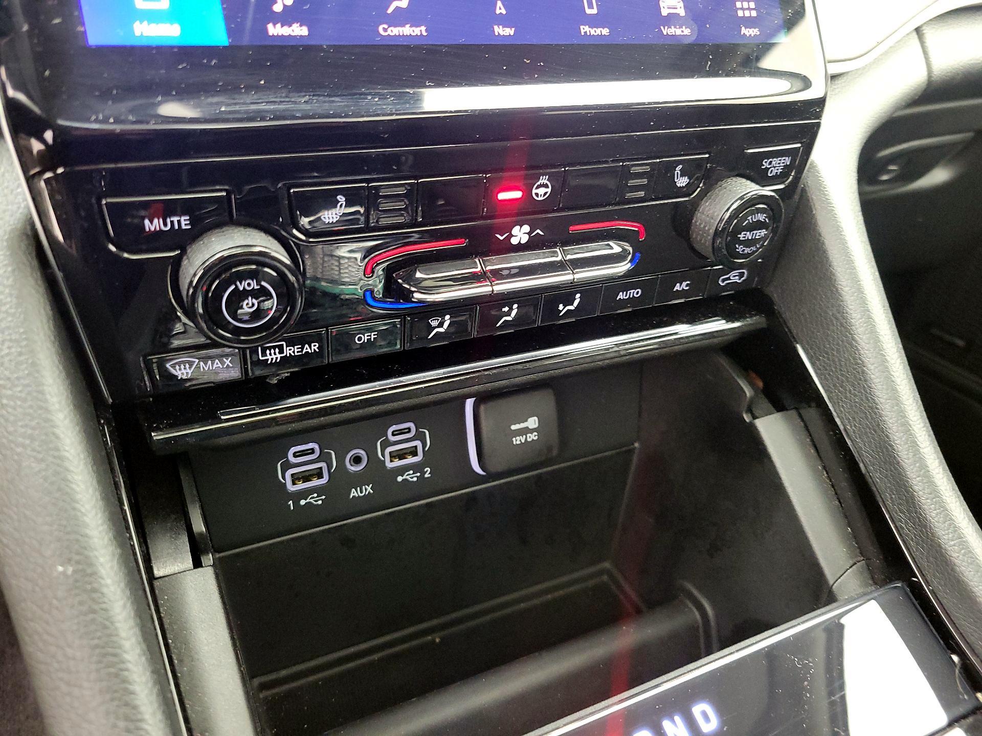 Thumbnail: 2022 Jeep Grand Cherokee - 18