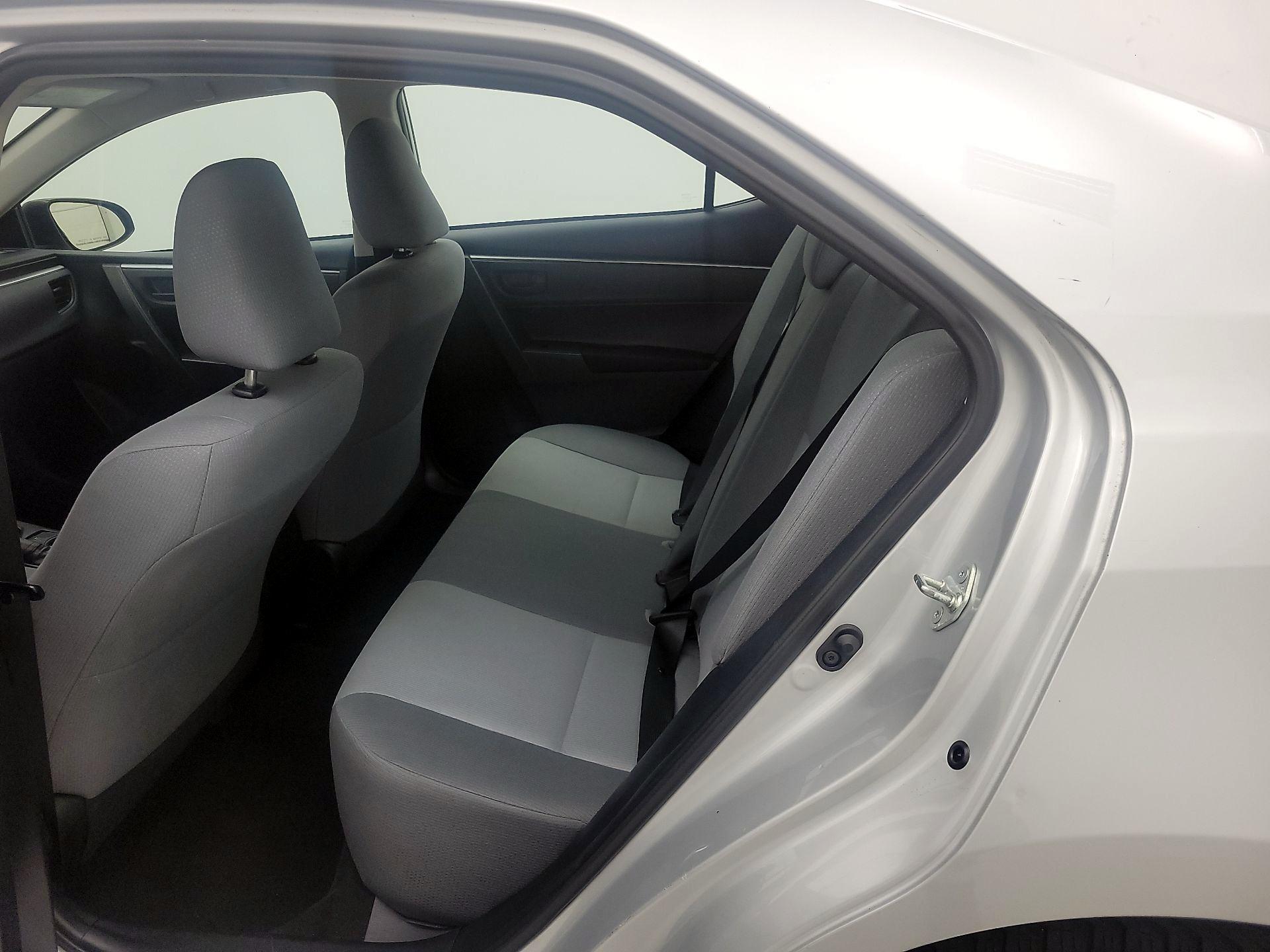 Thumbnail: 2015 Toyota Corolla - 19