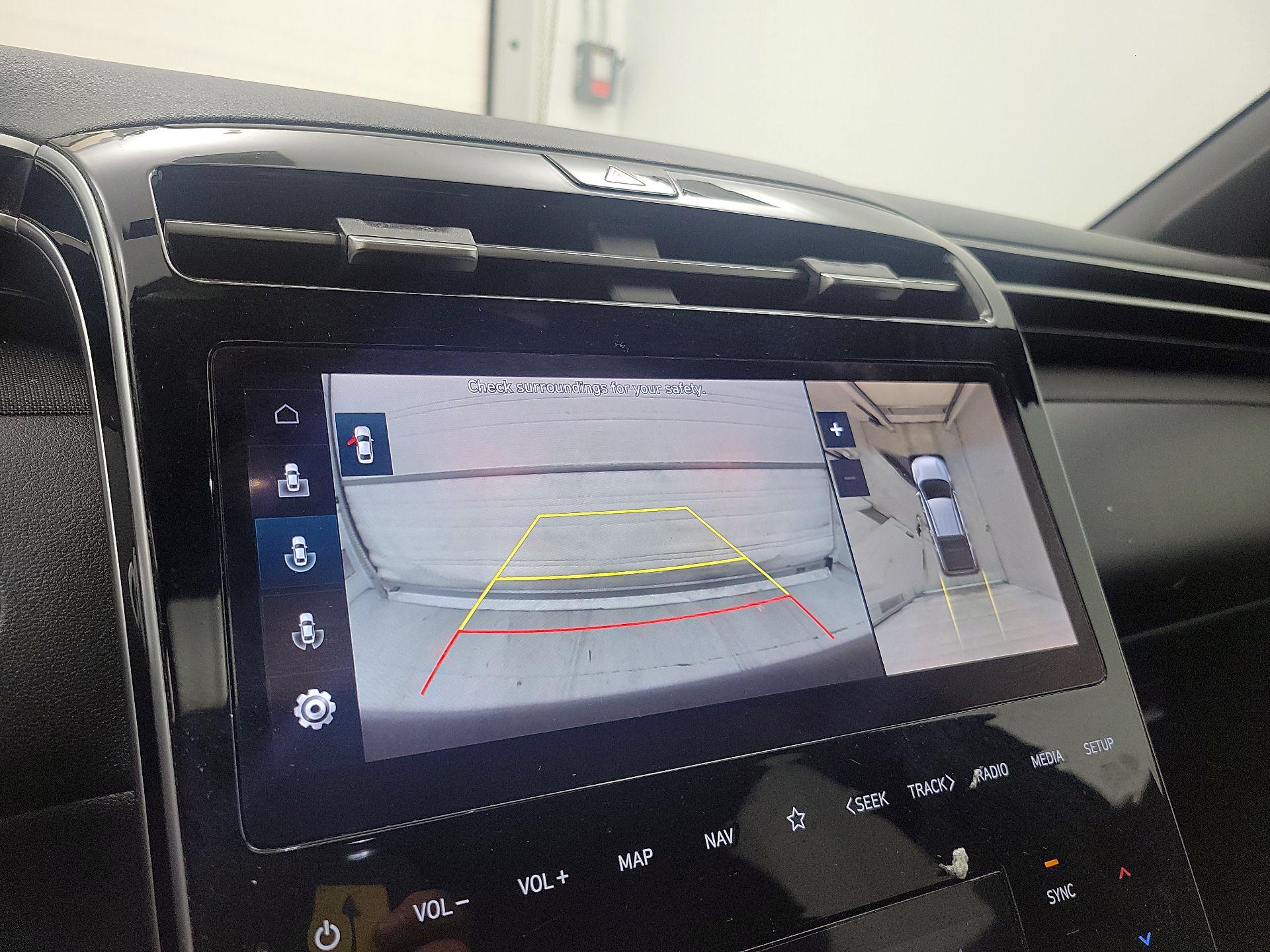 Thumbnail: 2022 Hyundai Santa Cruz - 13