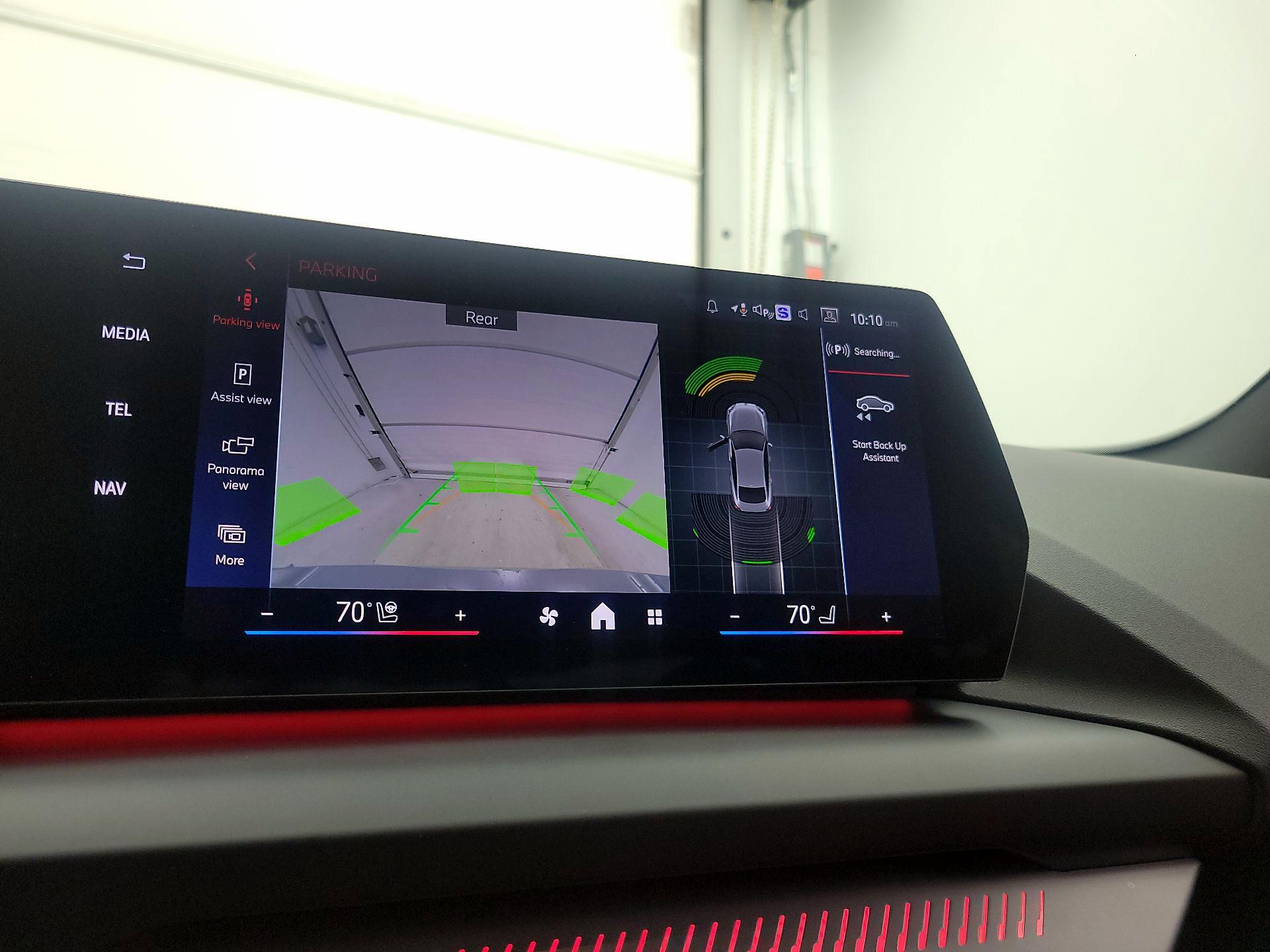 Thumbnail: 2025 BMW 2 Series - 14