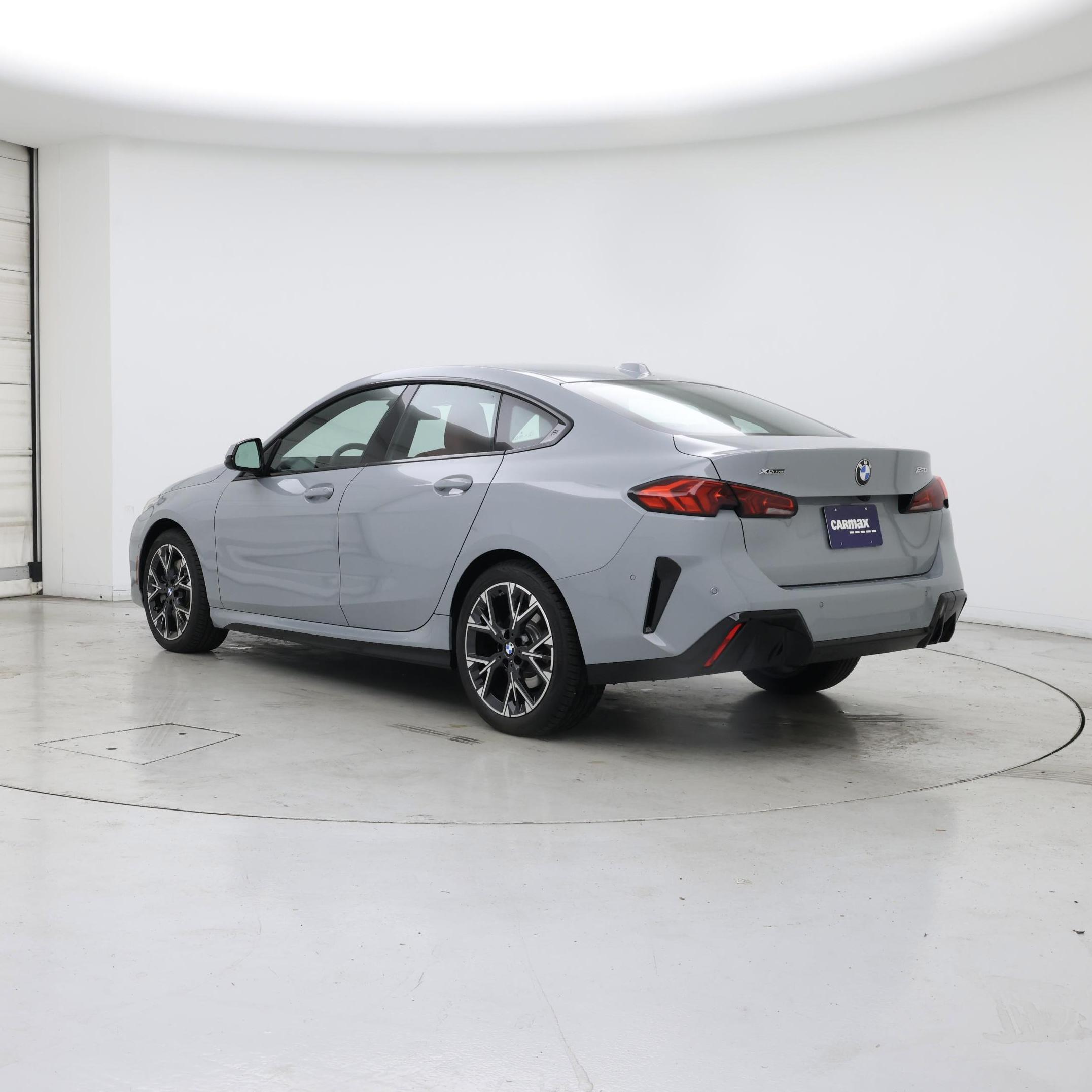 Thumbnail: 2025 BMW 2 Series - 2