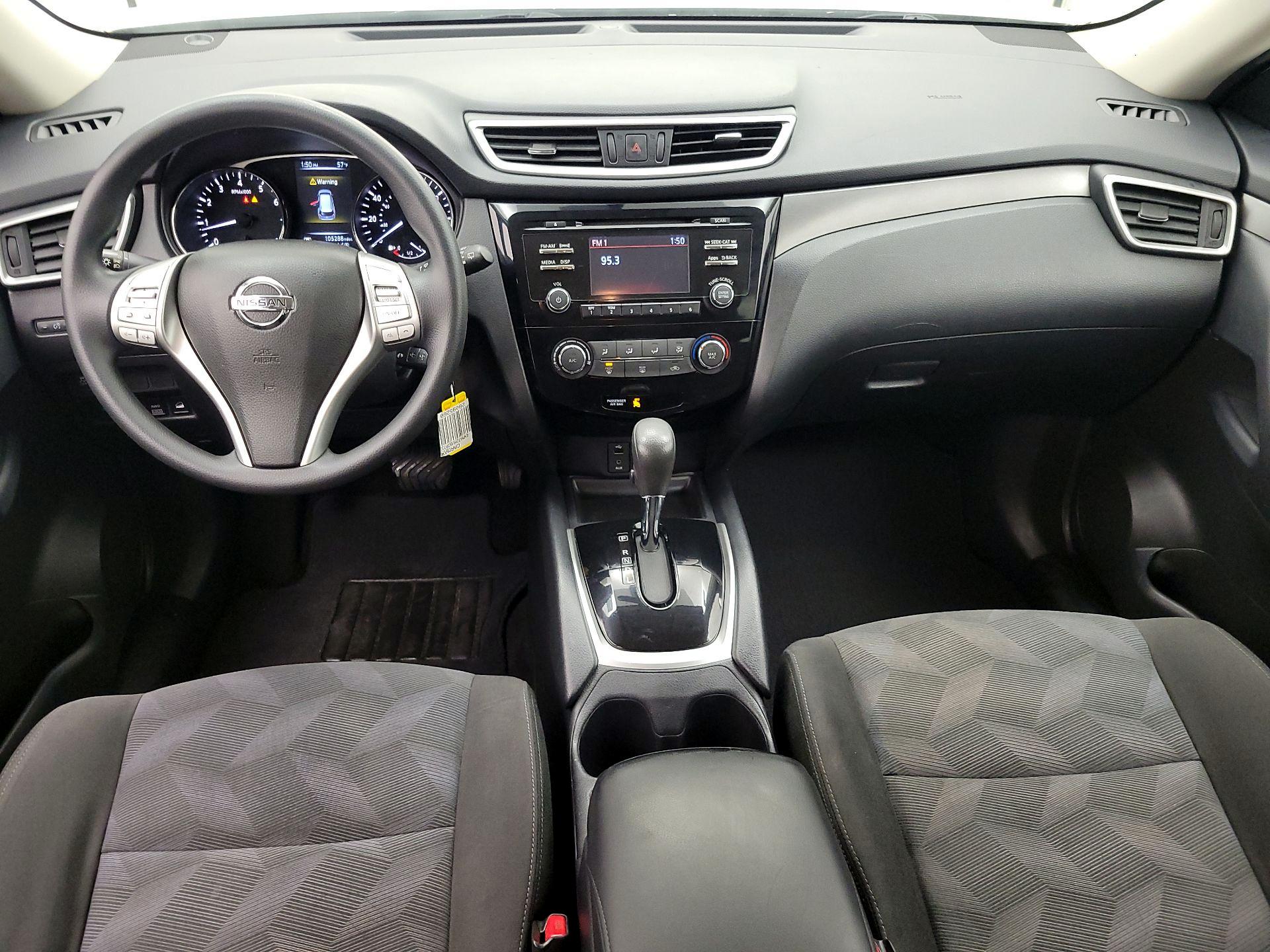 Thumbnail: 2016 Nissan Rogue - 9