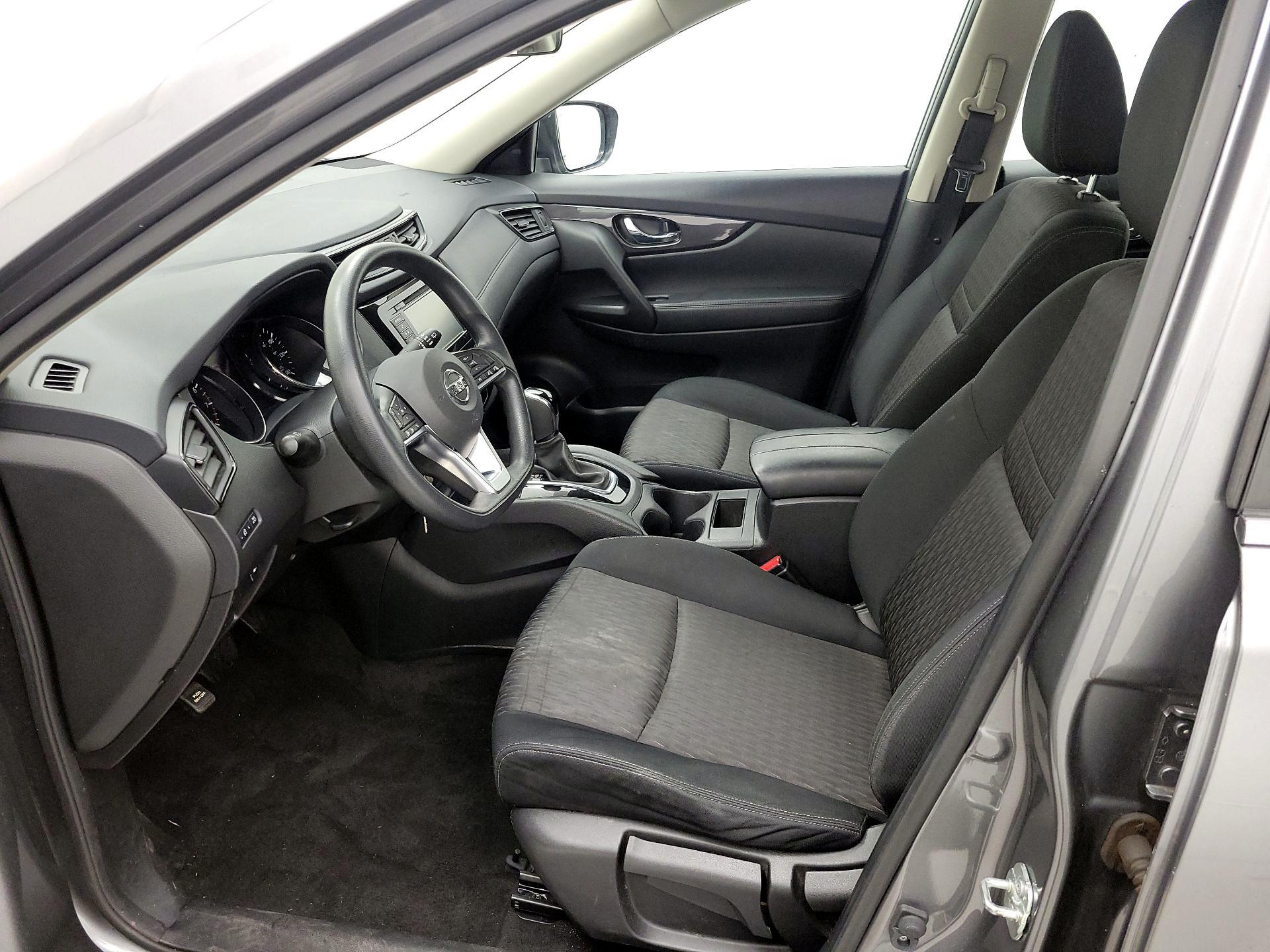 Thumbnail: 2018 Nissan Rogue - 11