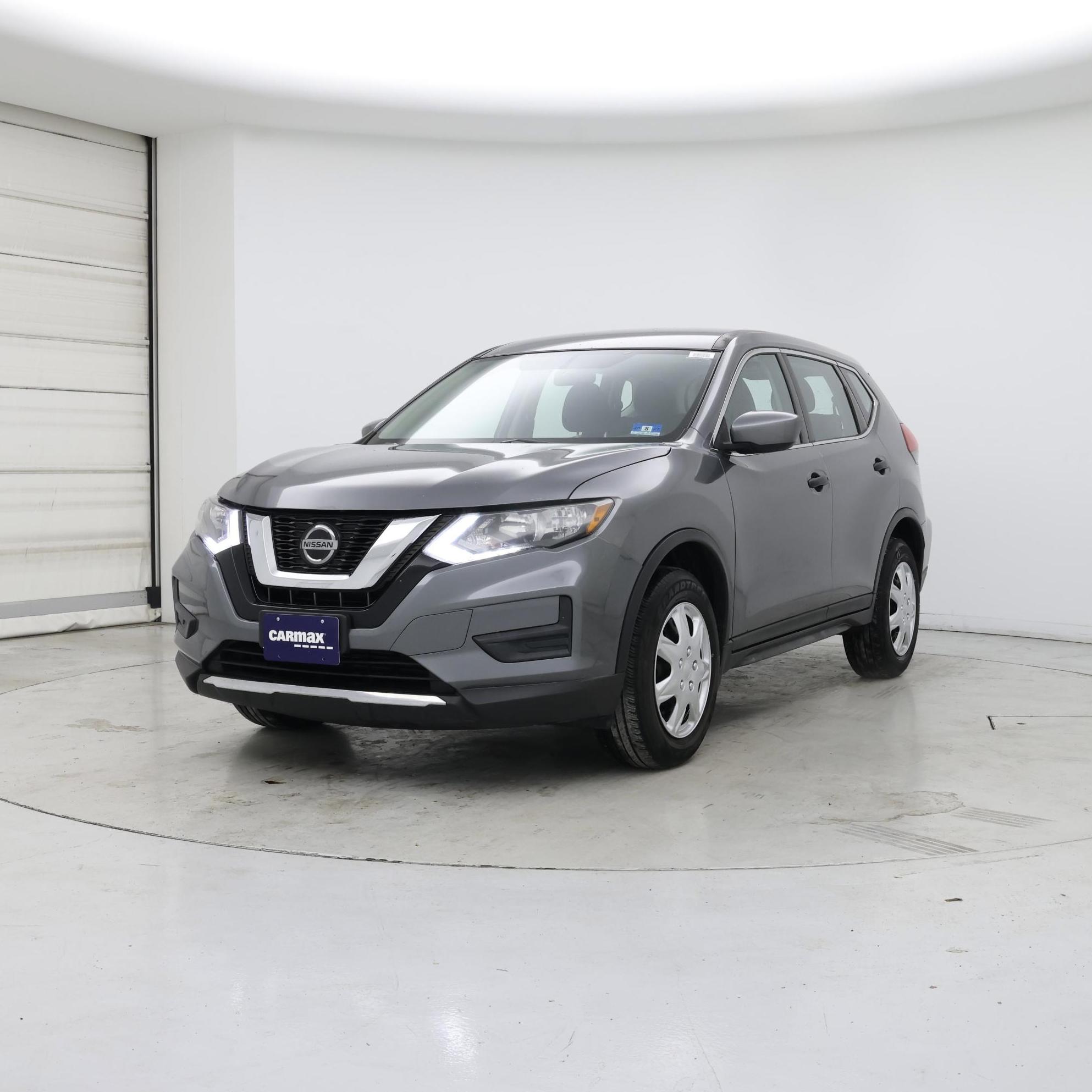 Thumbnail: 2018 Nissan Rogue - 4