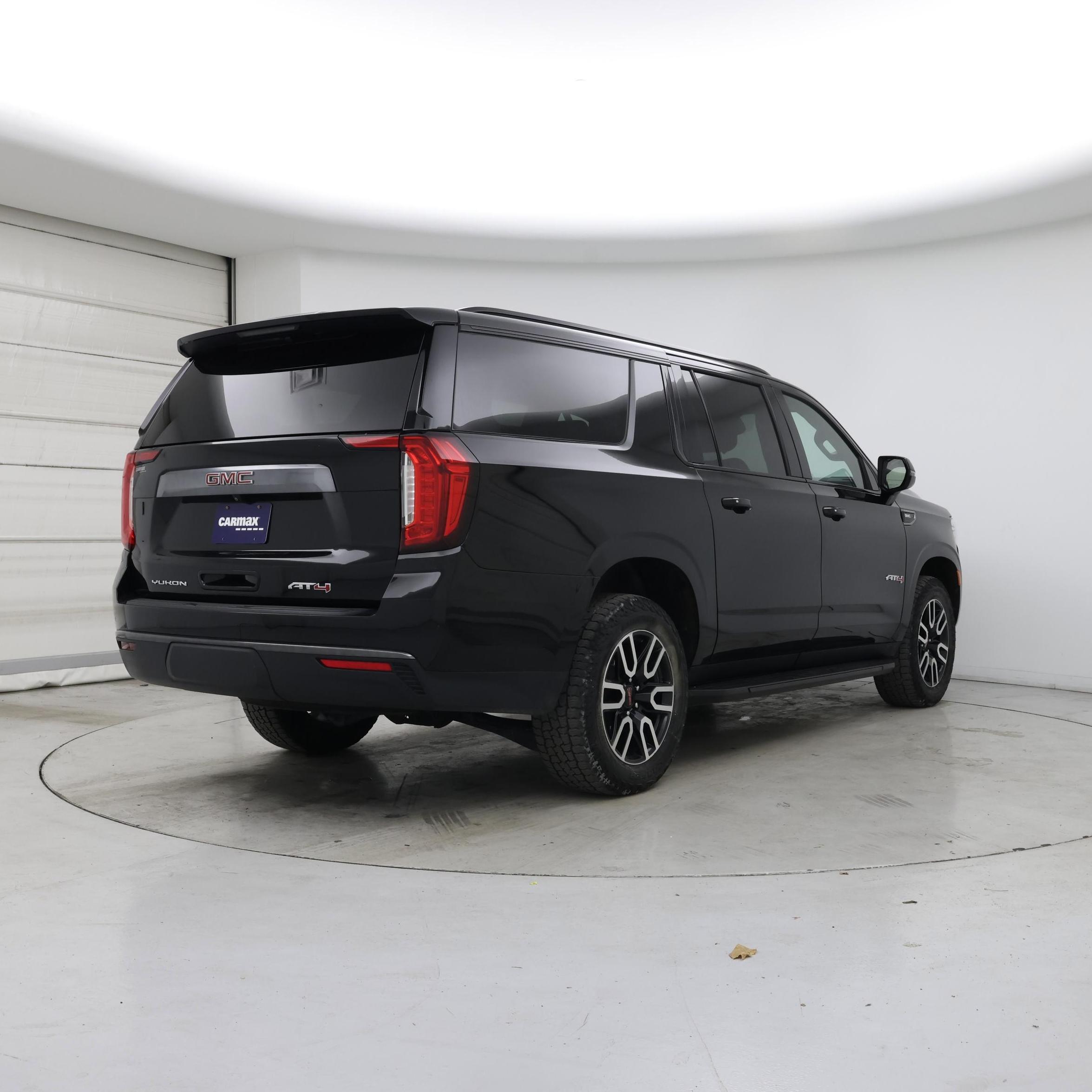 Thumbnail: 2023 GMC Yukon XL - 8