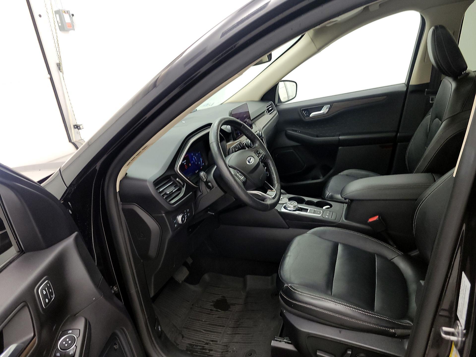 Thumbnail: 2020 Ford Escape - 11