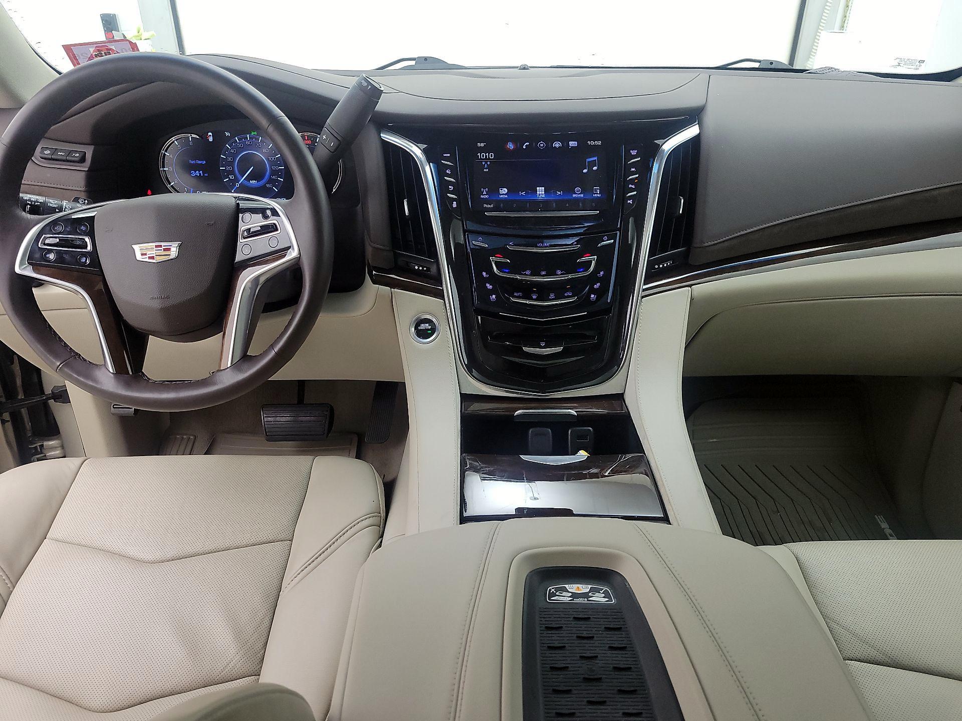 Thumbnail: 2017 Cadillac Escalade - 9