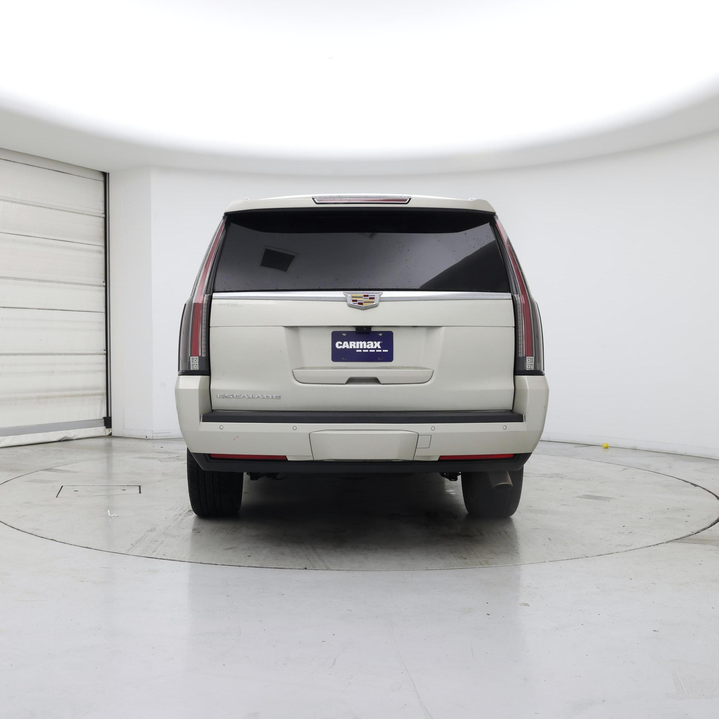 Thumbnail: 2017 Cadillac Escalade - 6