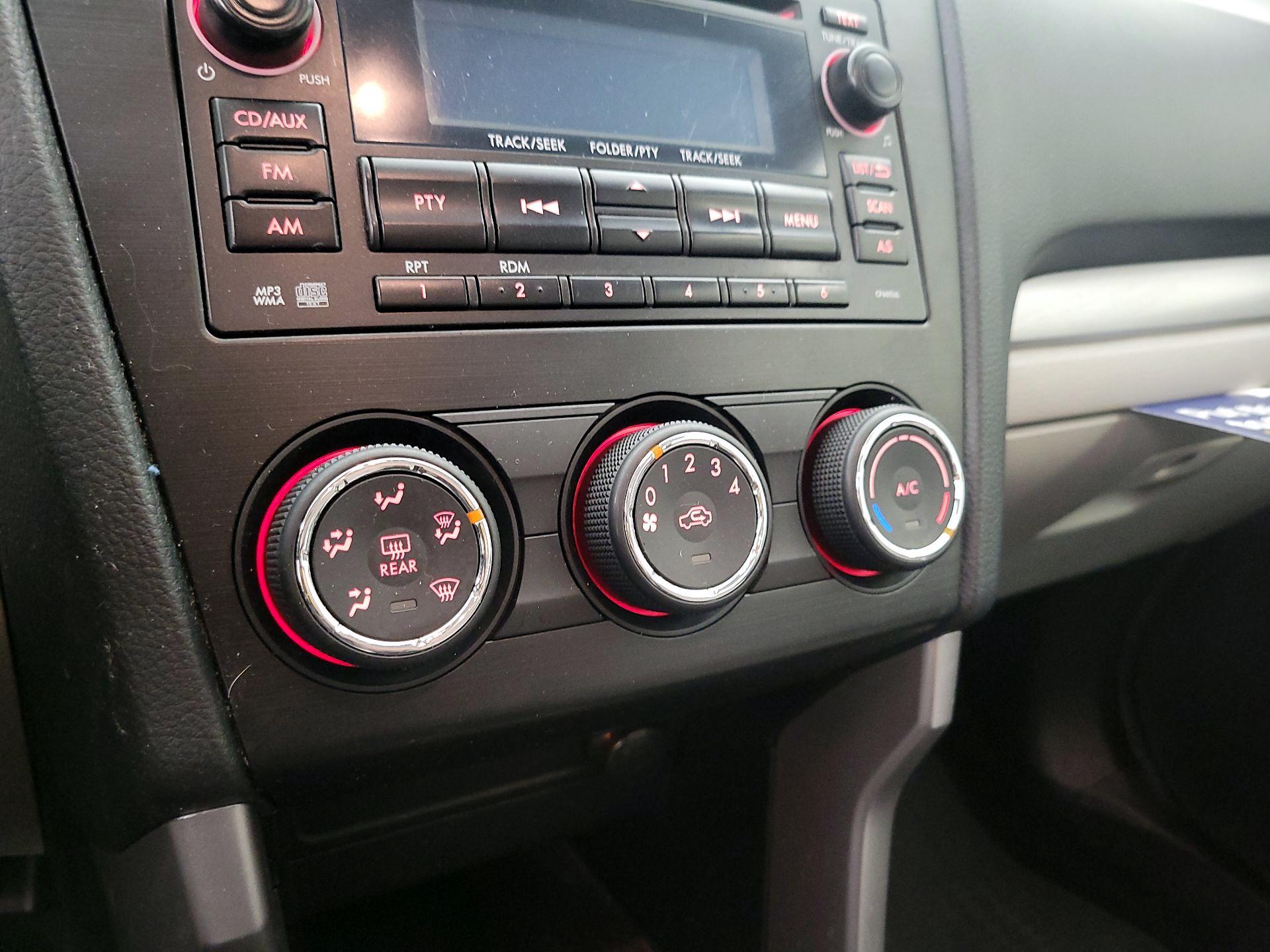 Thumbnail: 2015 Subaru Forester - 15