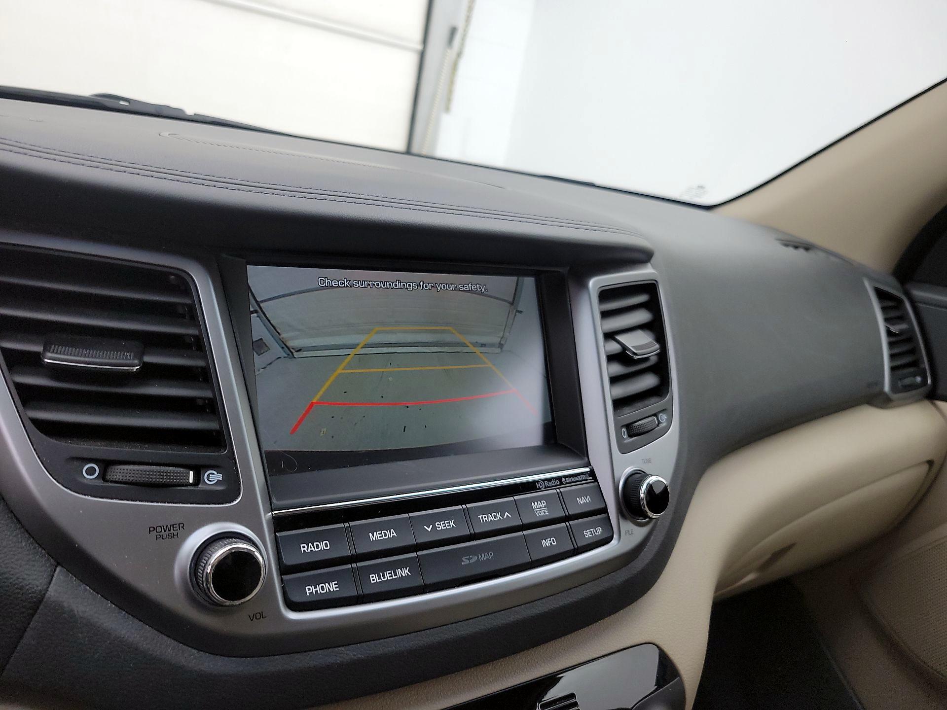 Thumbnail: 2016 Hyundai Tucson - 14