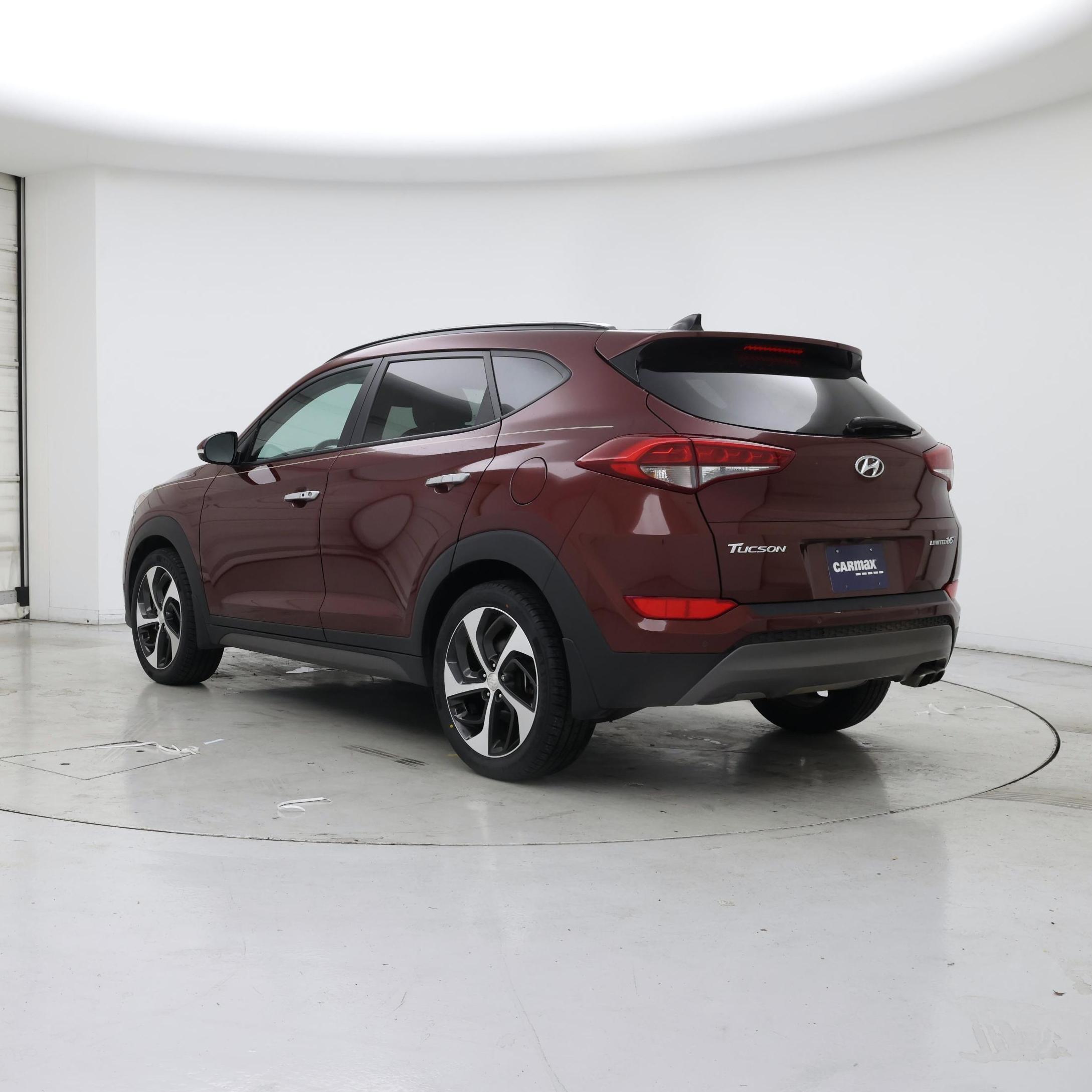 Thumbnail: 2016 Hyundai Tucson - 2