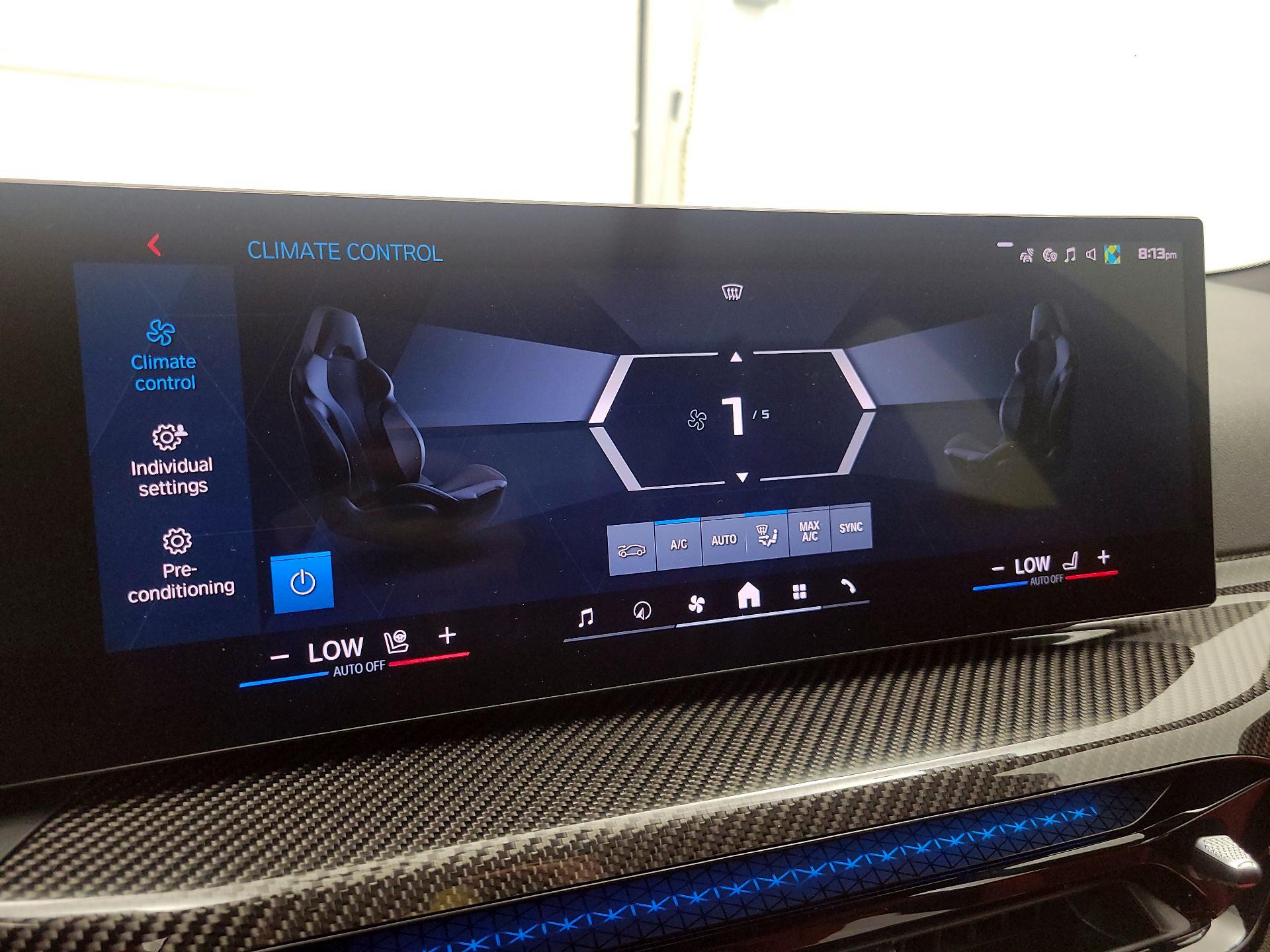 Thumbnail: 2025 BMW M3 - 17