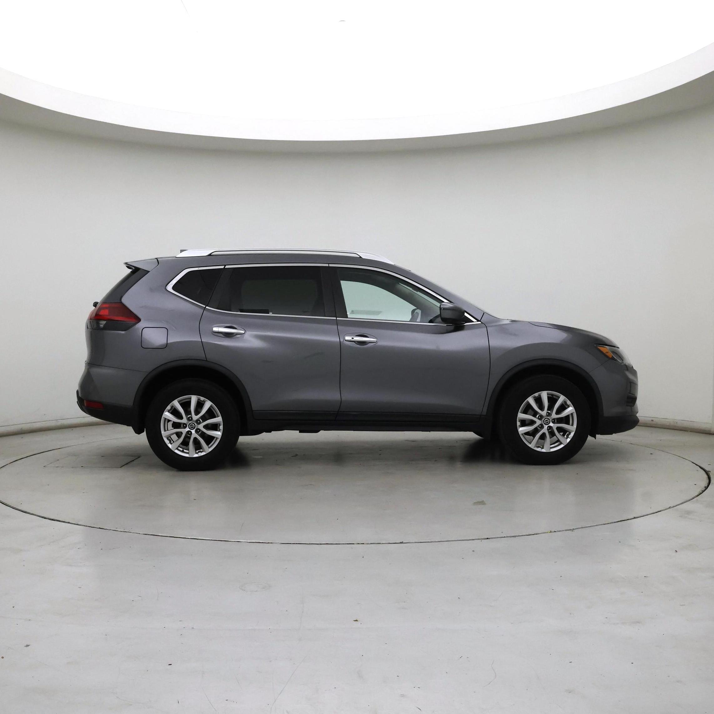 Thumbnail: 2018 Nissan Rogue - 7