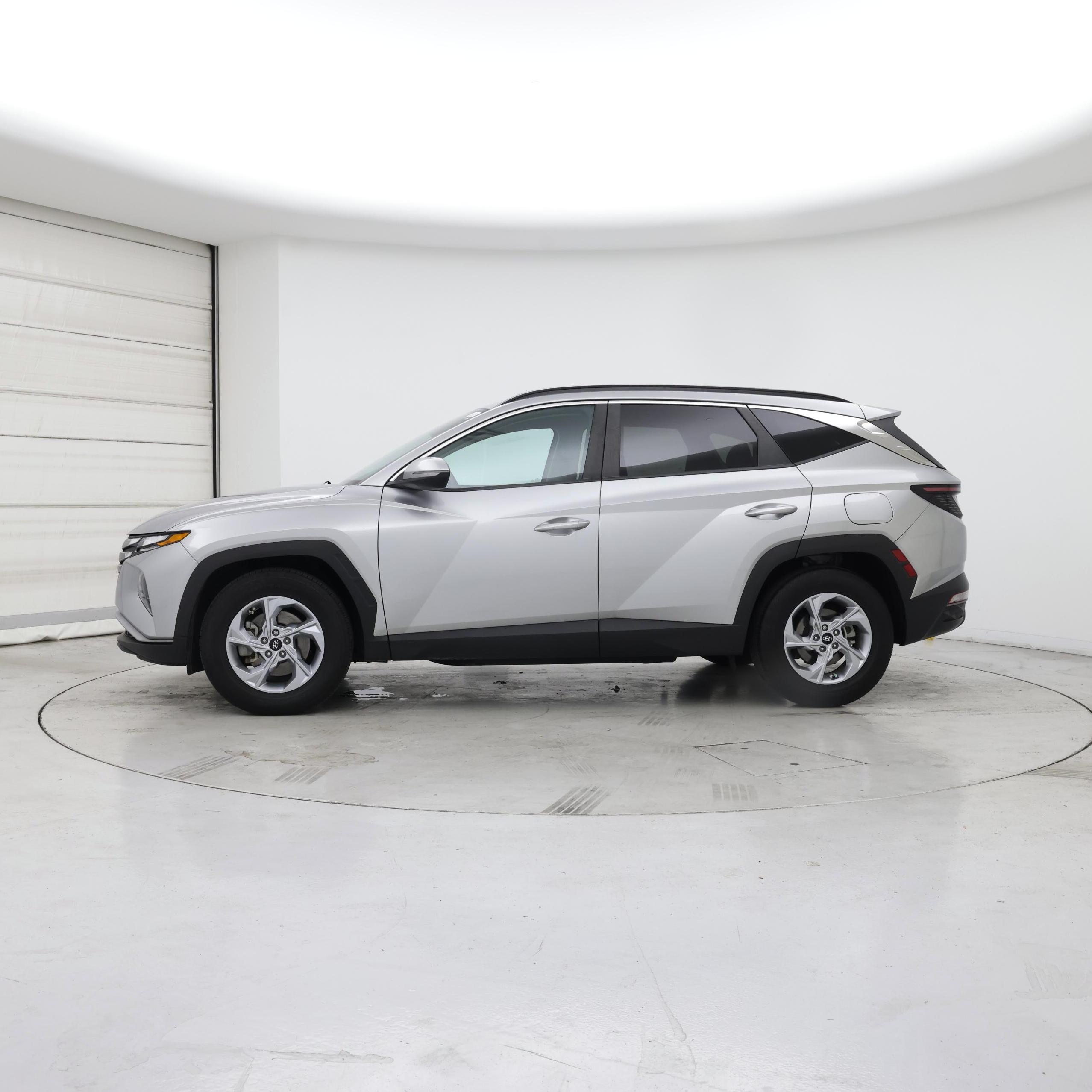 Thumbnail: 2023 Hyundai Tucson - 3