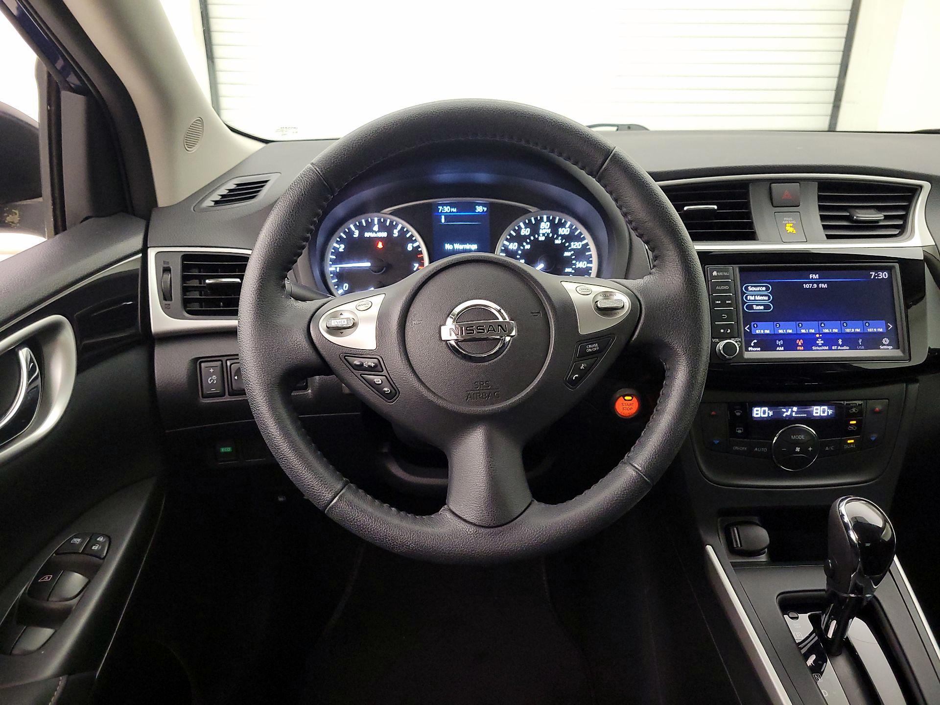 Thumbnail: 2019 Nissan Sentra - 10