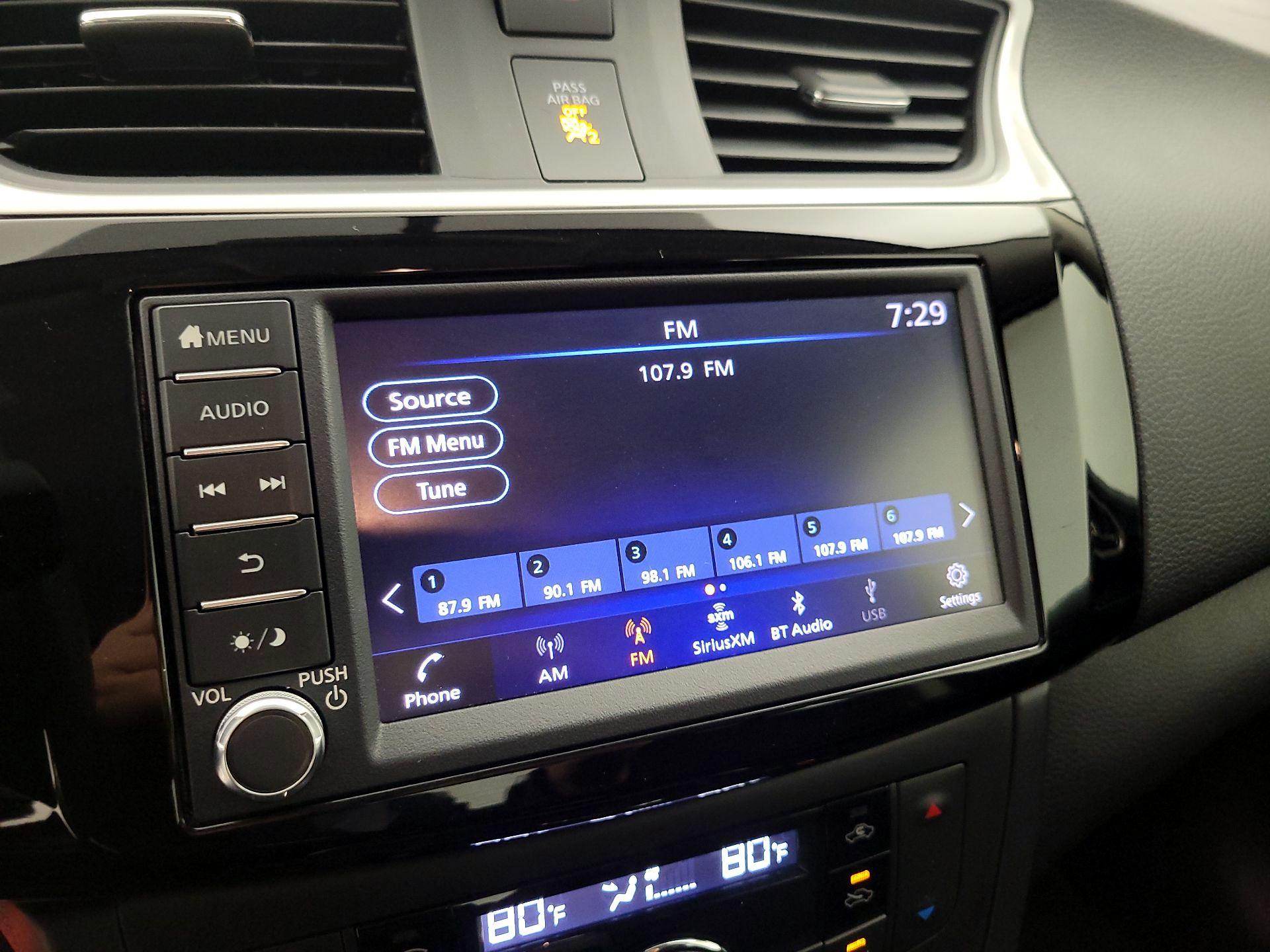 Thumbnail: 2019 Nissan Sentra - 15