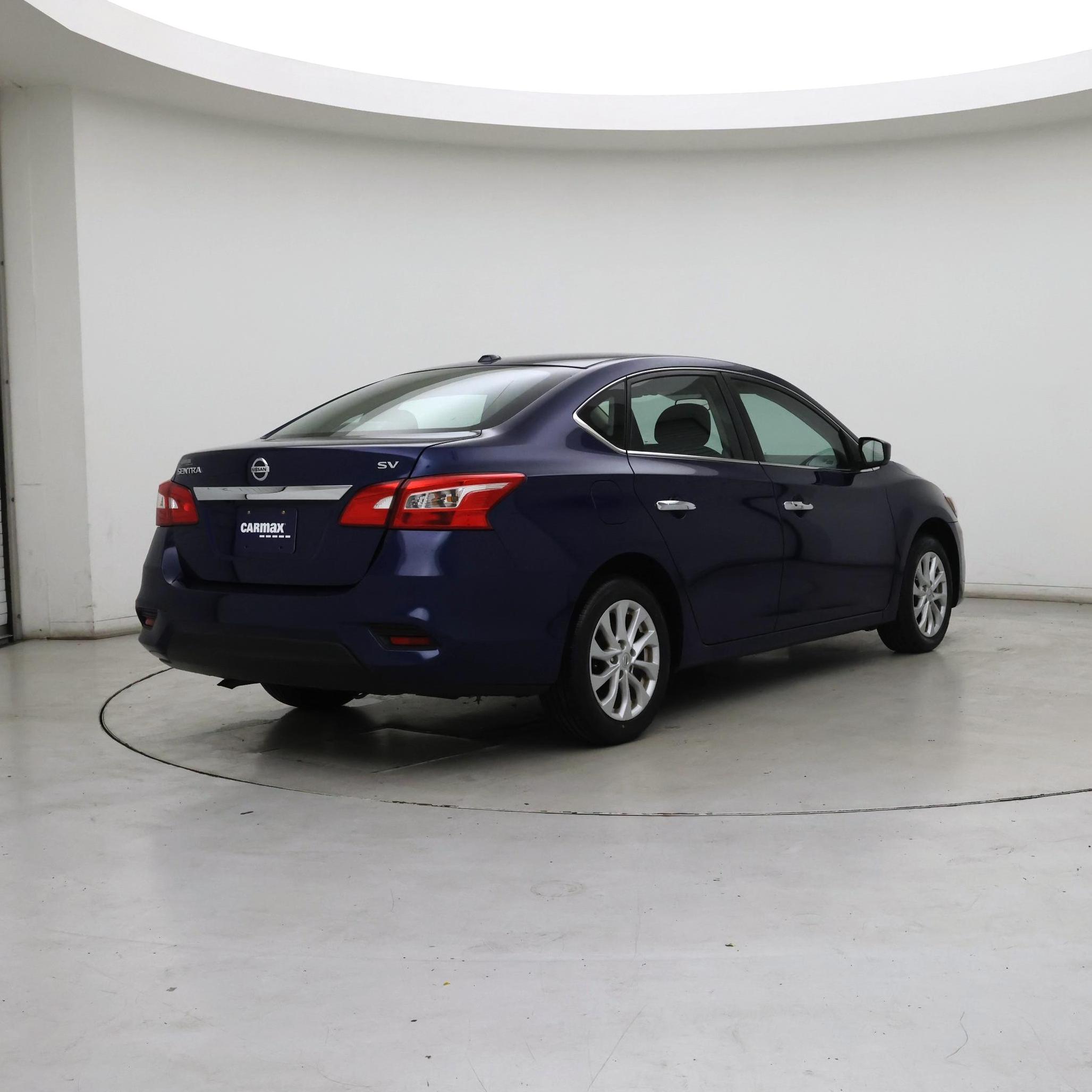 Thumbnail: 2019 Nissan Sentra - 8