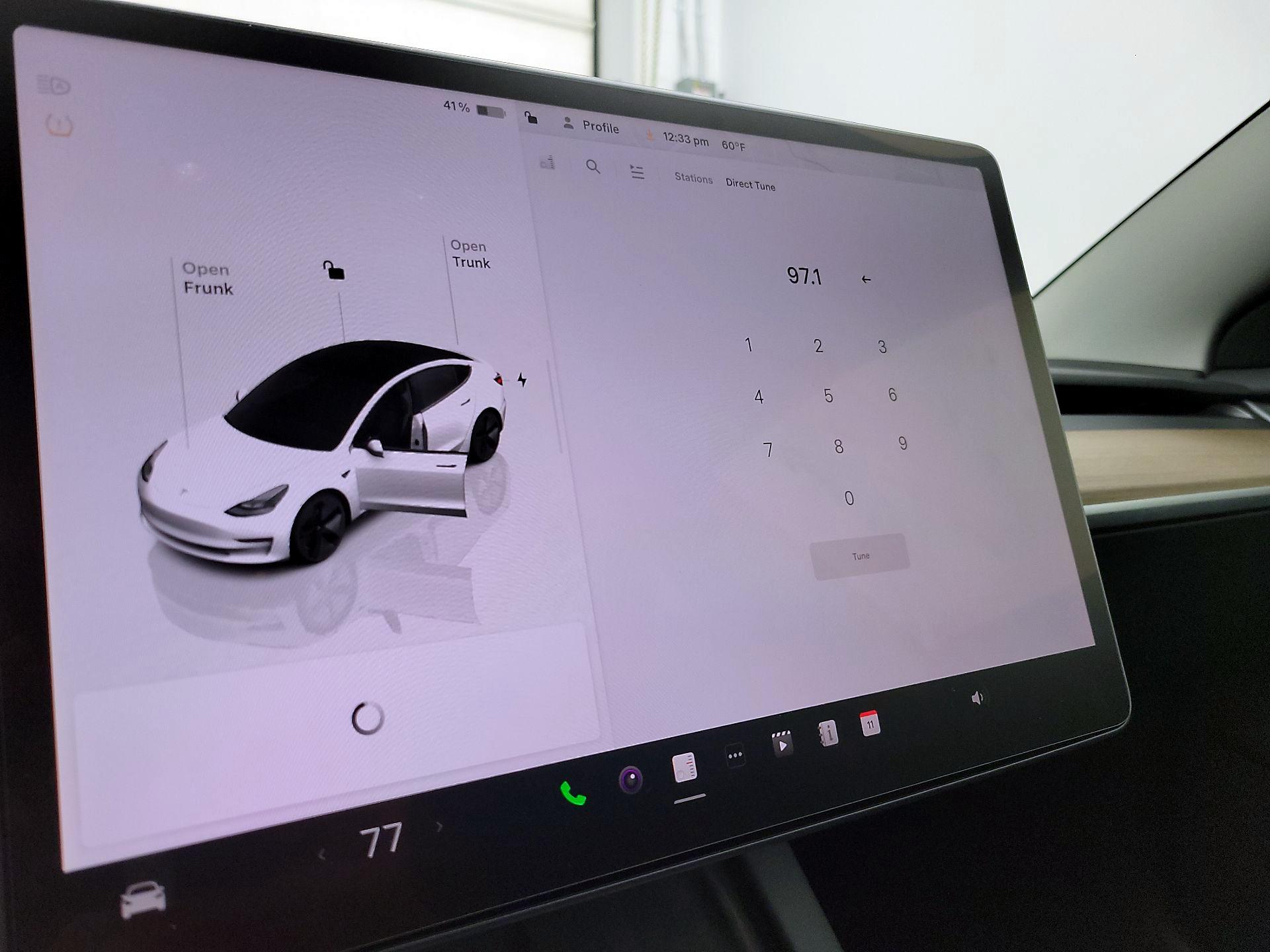 Thumbnail: 2023 Tesla Model 3 - 14