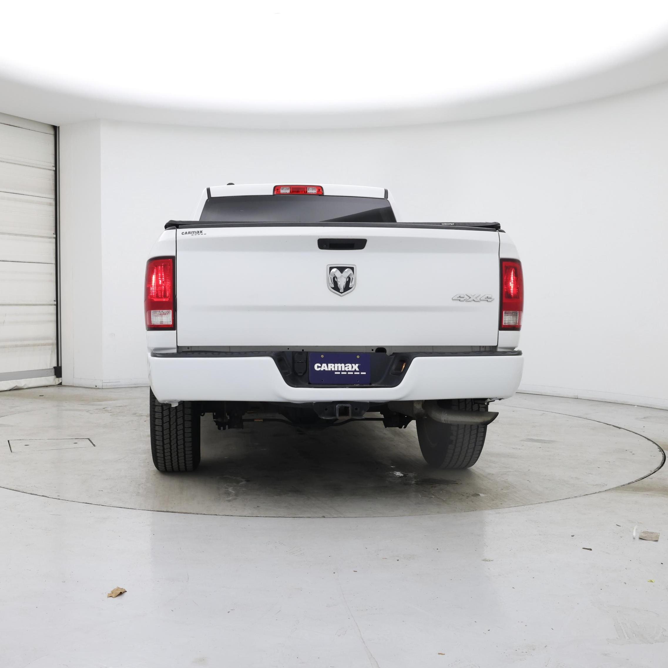 Thumbnail: 2019 RAM 1500 Classic - 6