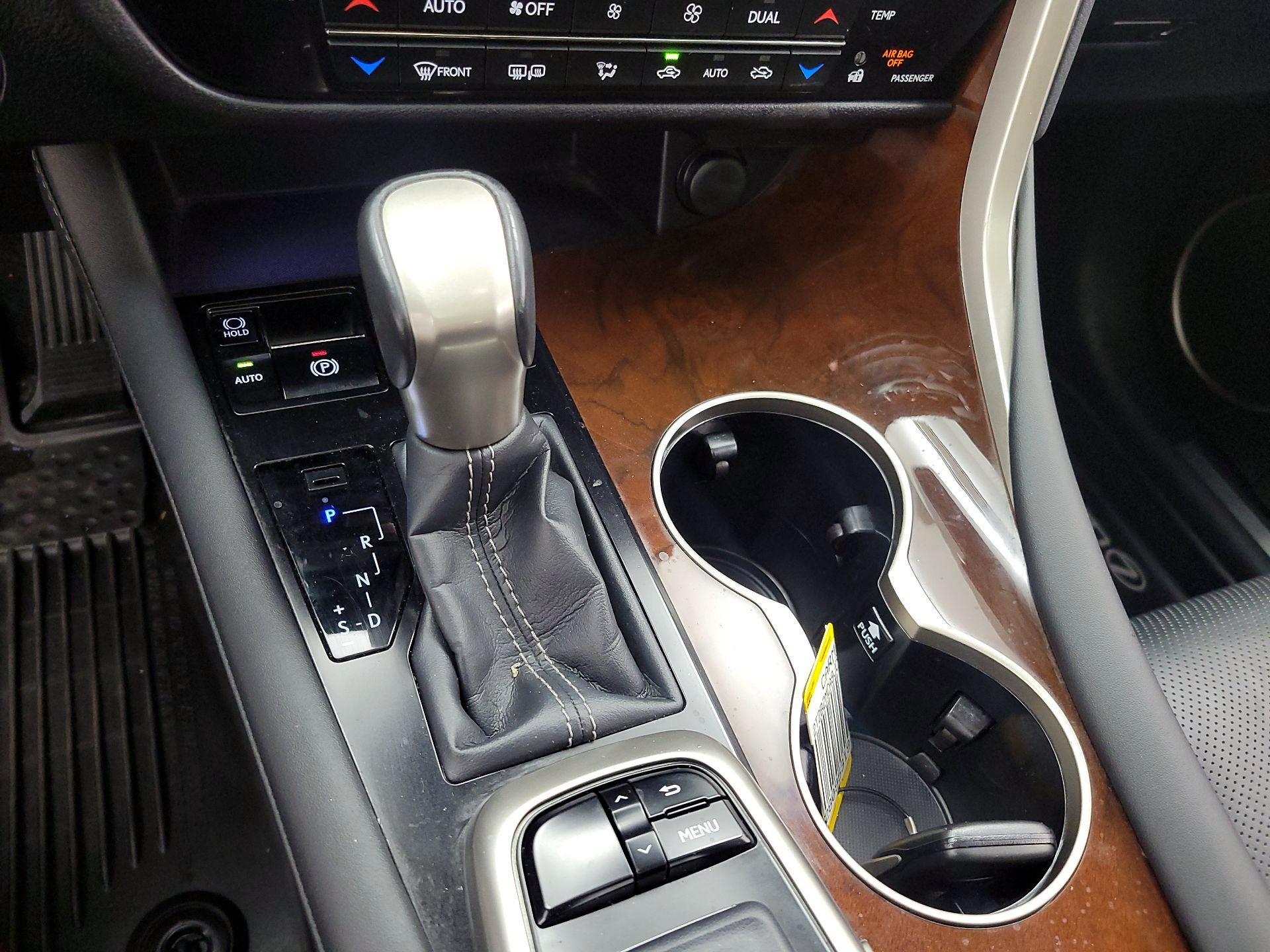 Thumbnail: 2018 Lexus RX - 18