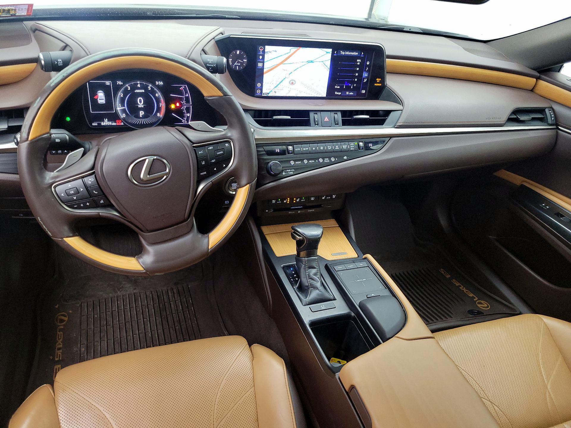 Thumbnail: 2019 Lexus ES - 9