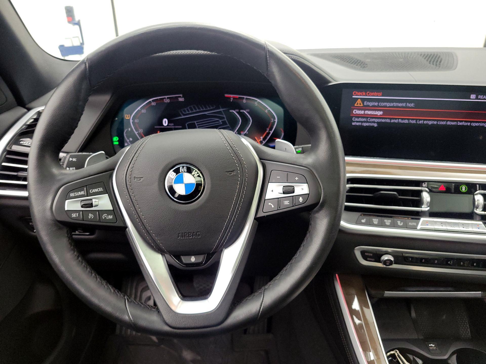 Thumbnail: 2020 BMW X5 - 10