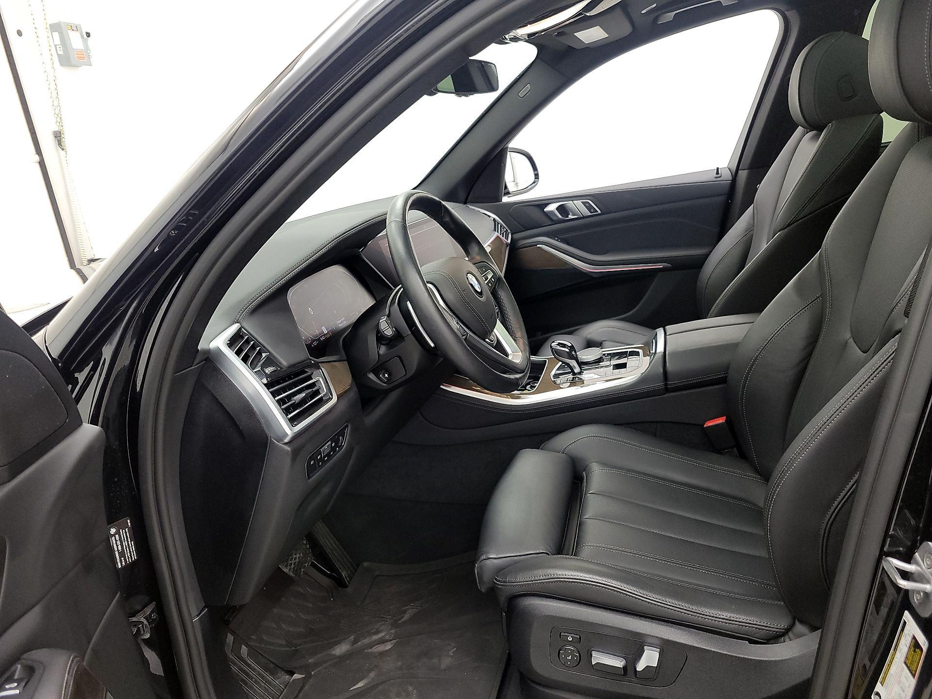 Thumbnail: 2020 BMW X5 - 11