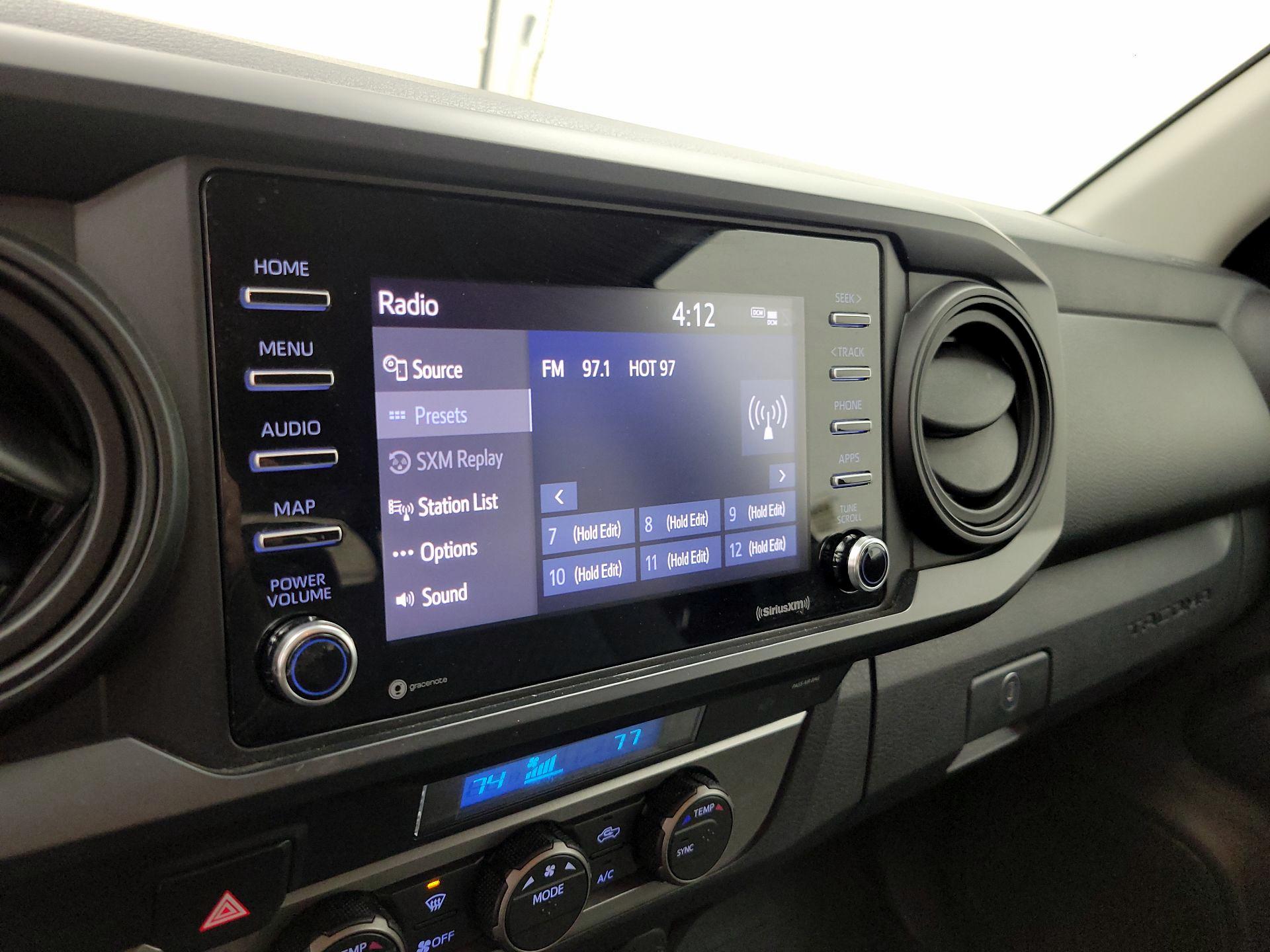 Thumbnail: 2021 Toyota Tacoma - 15