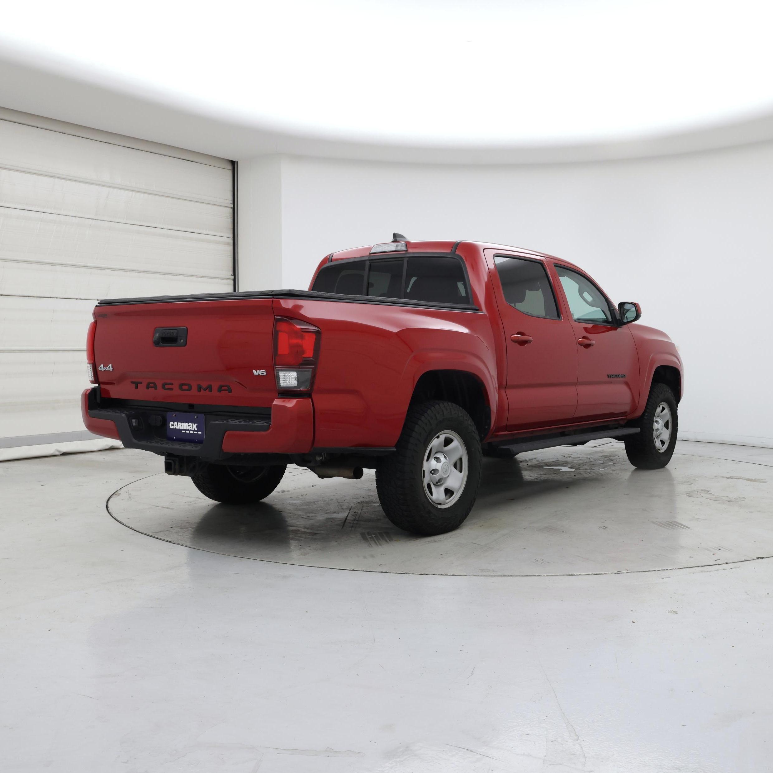 Thumbnail: 2021 Toyota Tacoma - 8