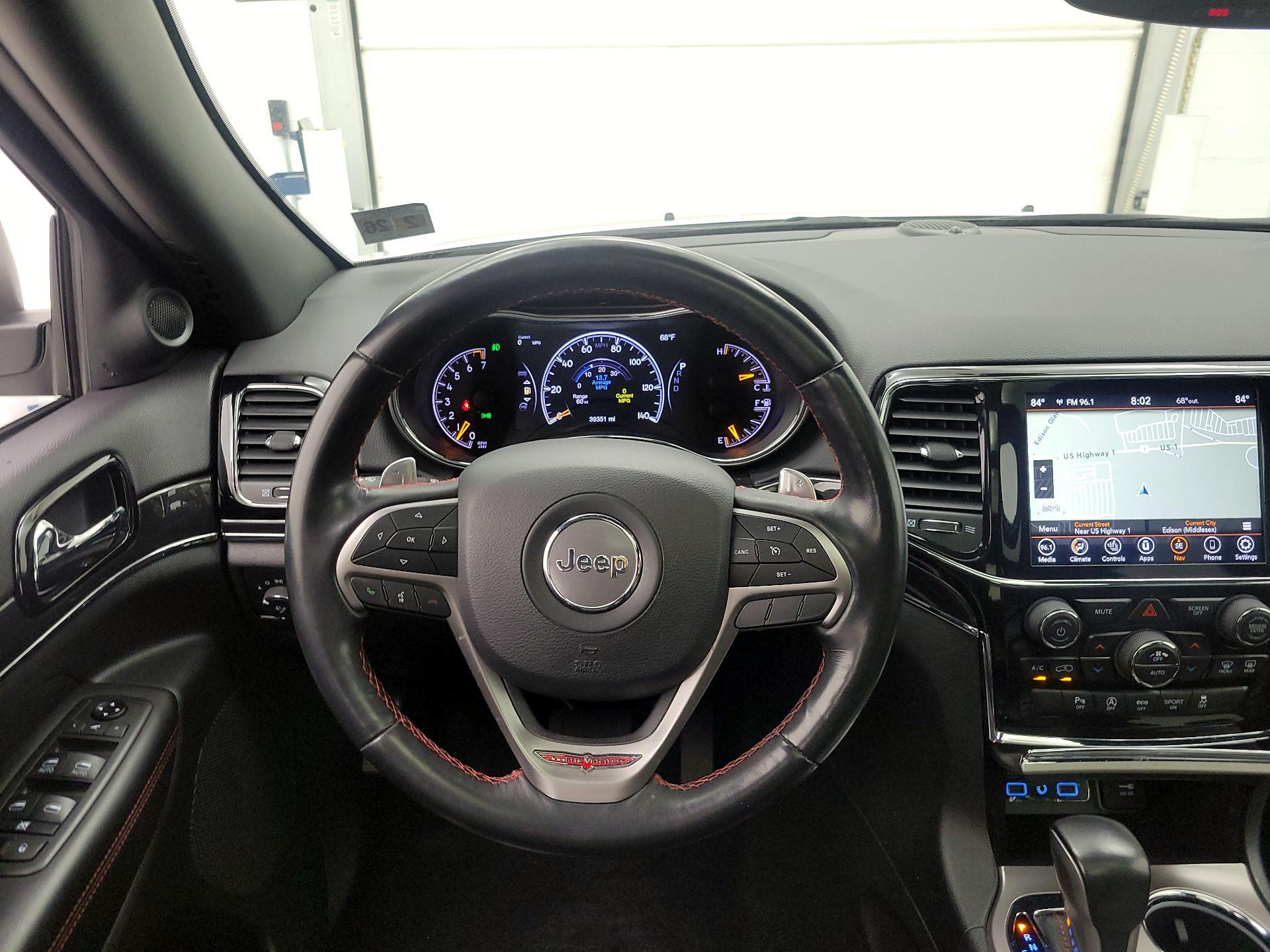 Thumbnail: 2021 Jeep Grand Cherokee - 10