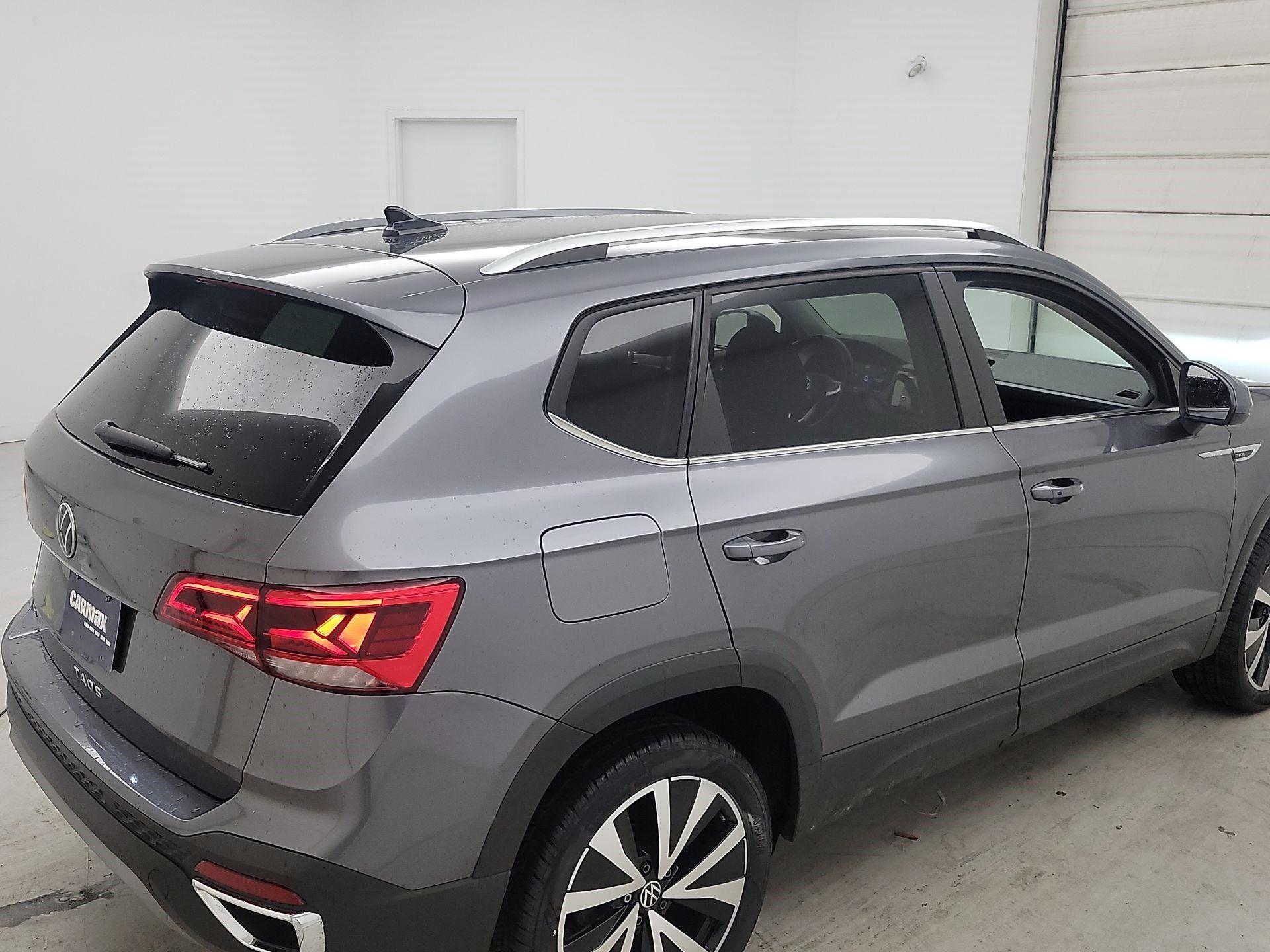 Thumbnail: 2022 Volkswagen Taos - 5