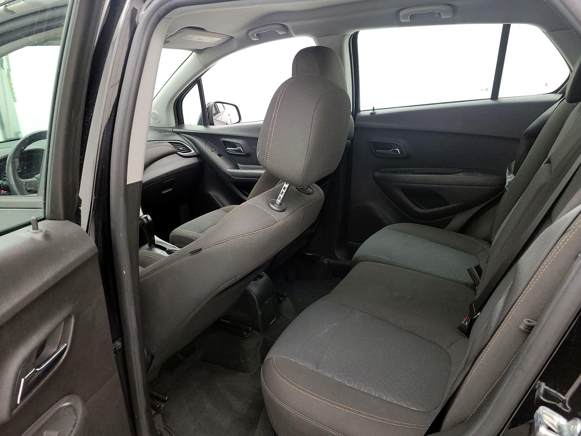 Thumbnail: 2020 Chevrolet Trax - 18