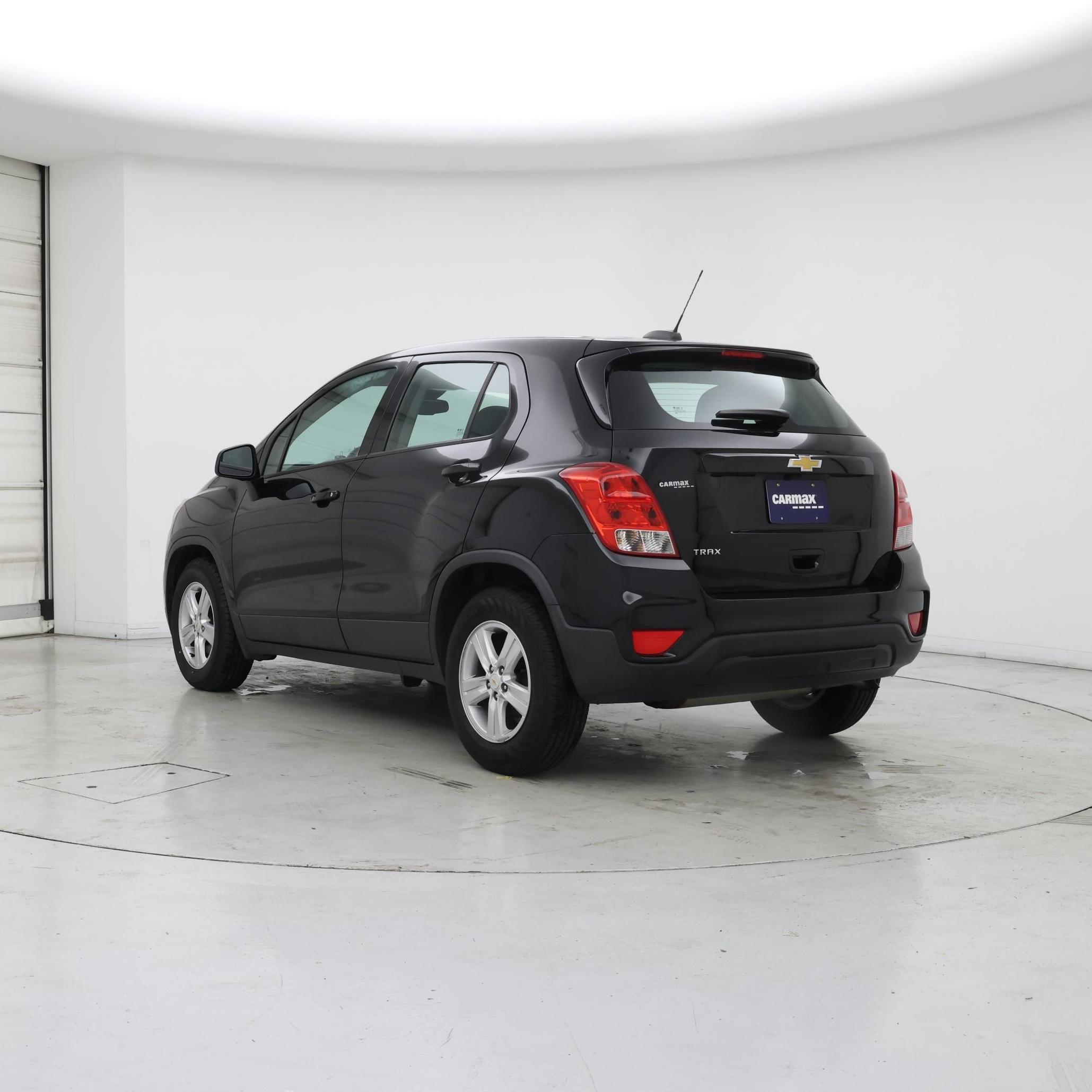 Thumbnail: 2020 Chevrolet Trax - 2