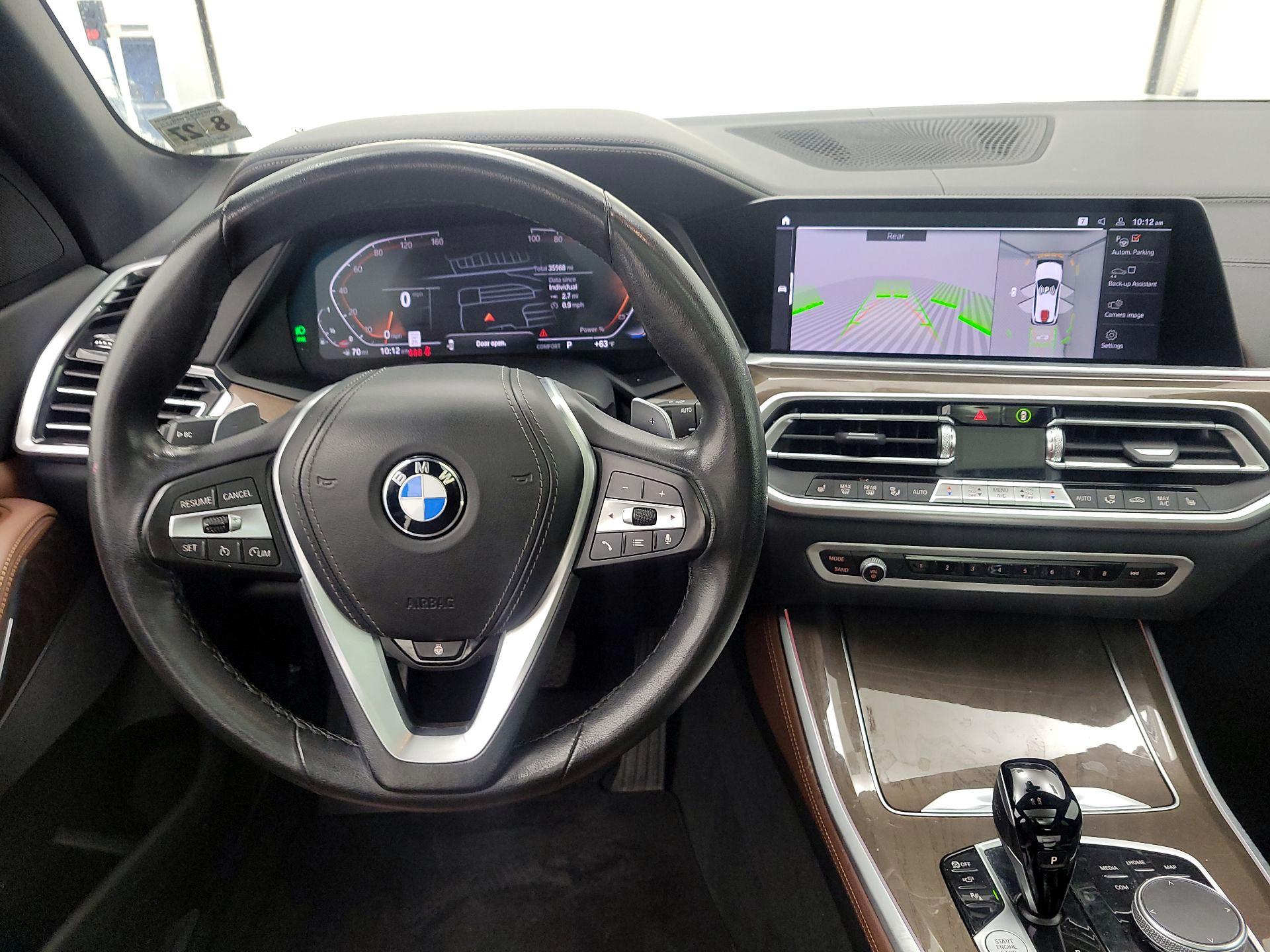 Thumbnail: 2022 BMW X5 - 10