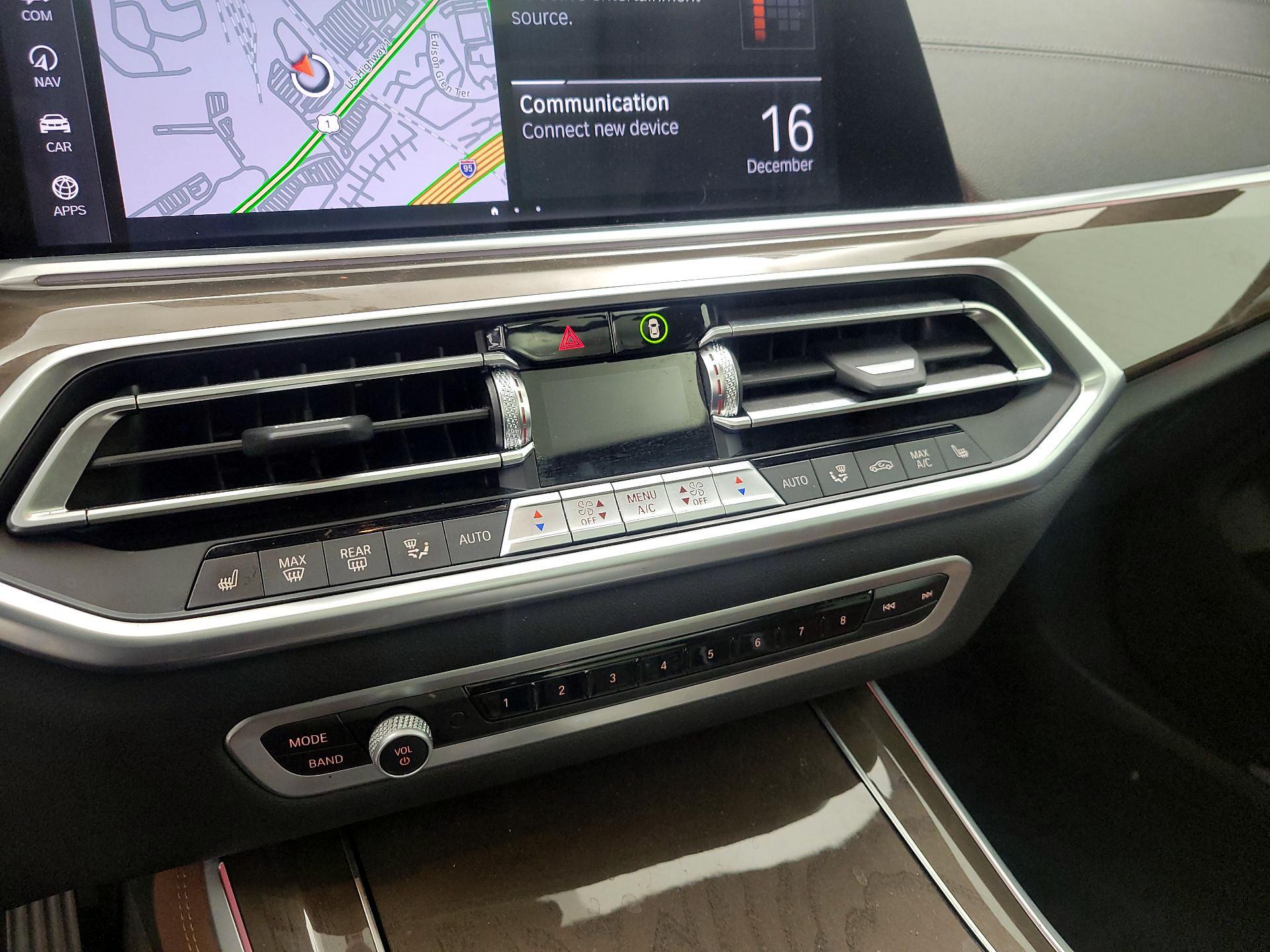 Thumbnail: 2022 BMW X5 - 16