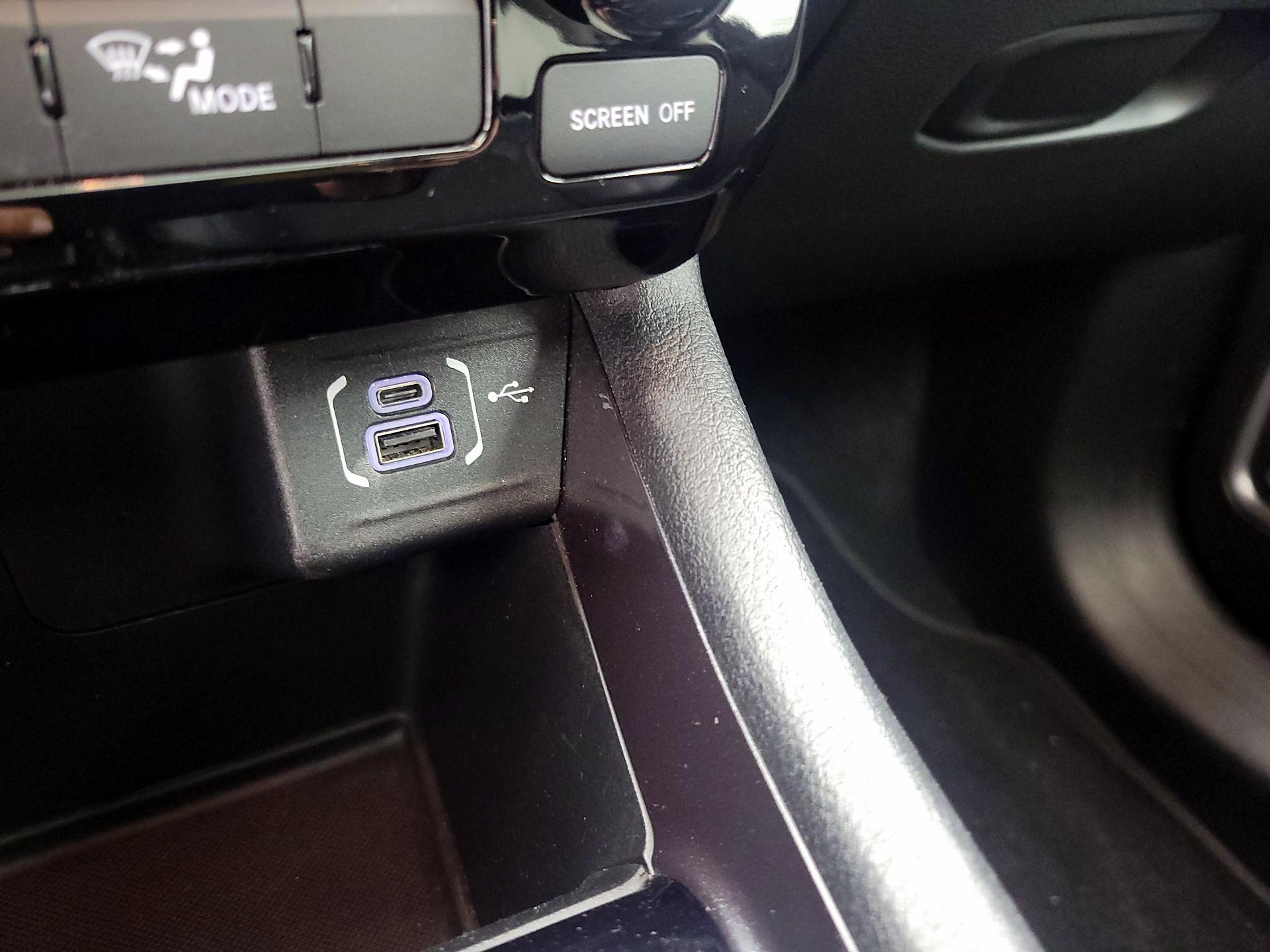 Thumbnail: 2022 Jeep Compass - 18